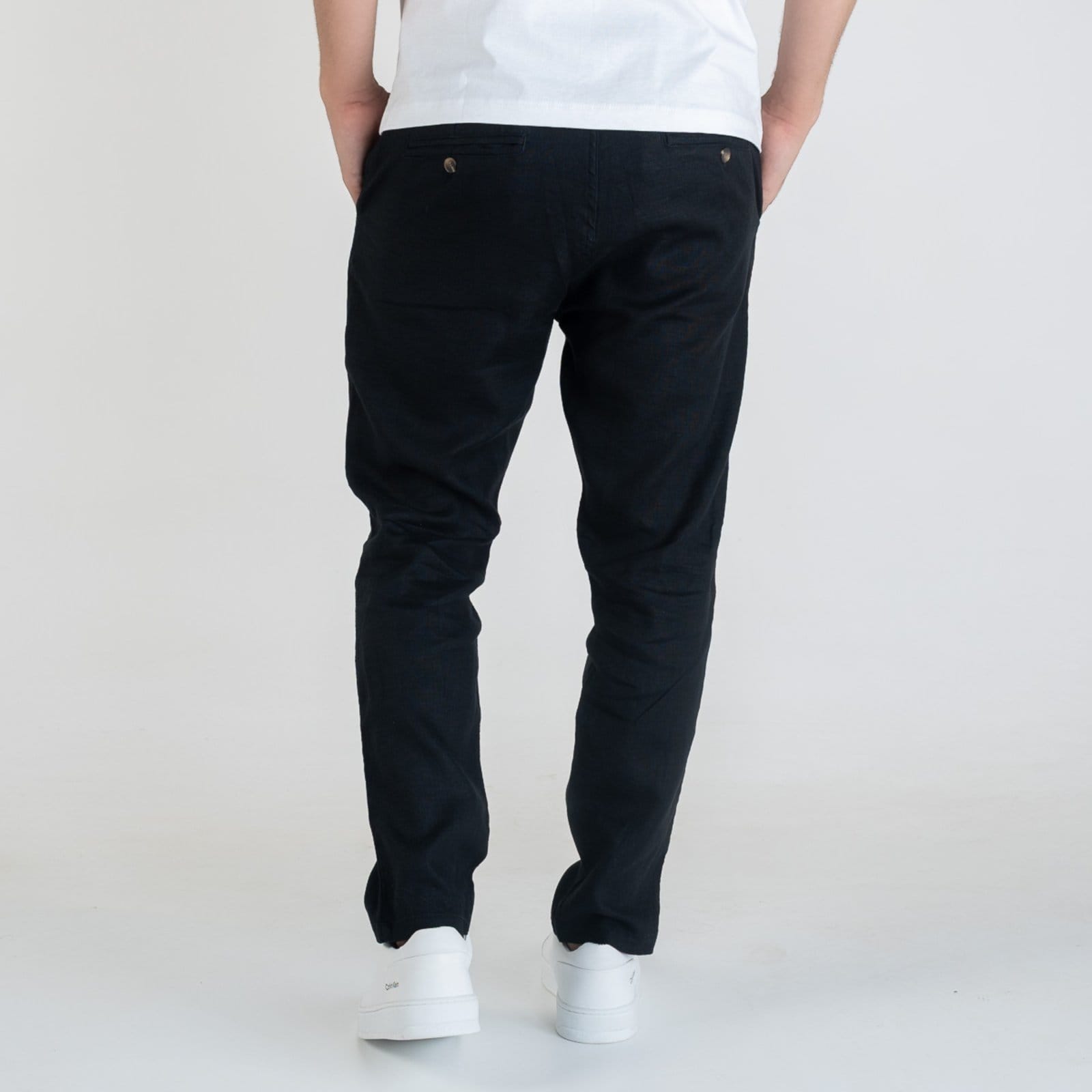 Vista 2 Calça Linho VersatiOld Preta VERSATIOLD preto