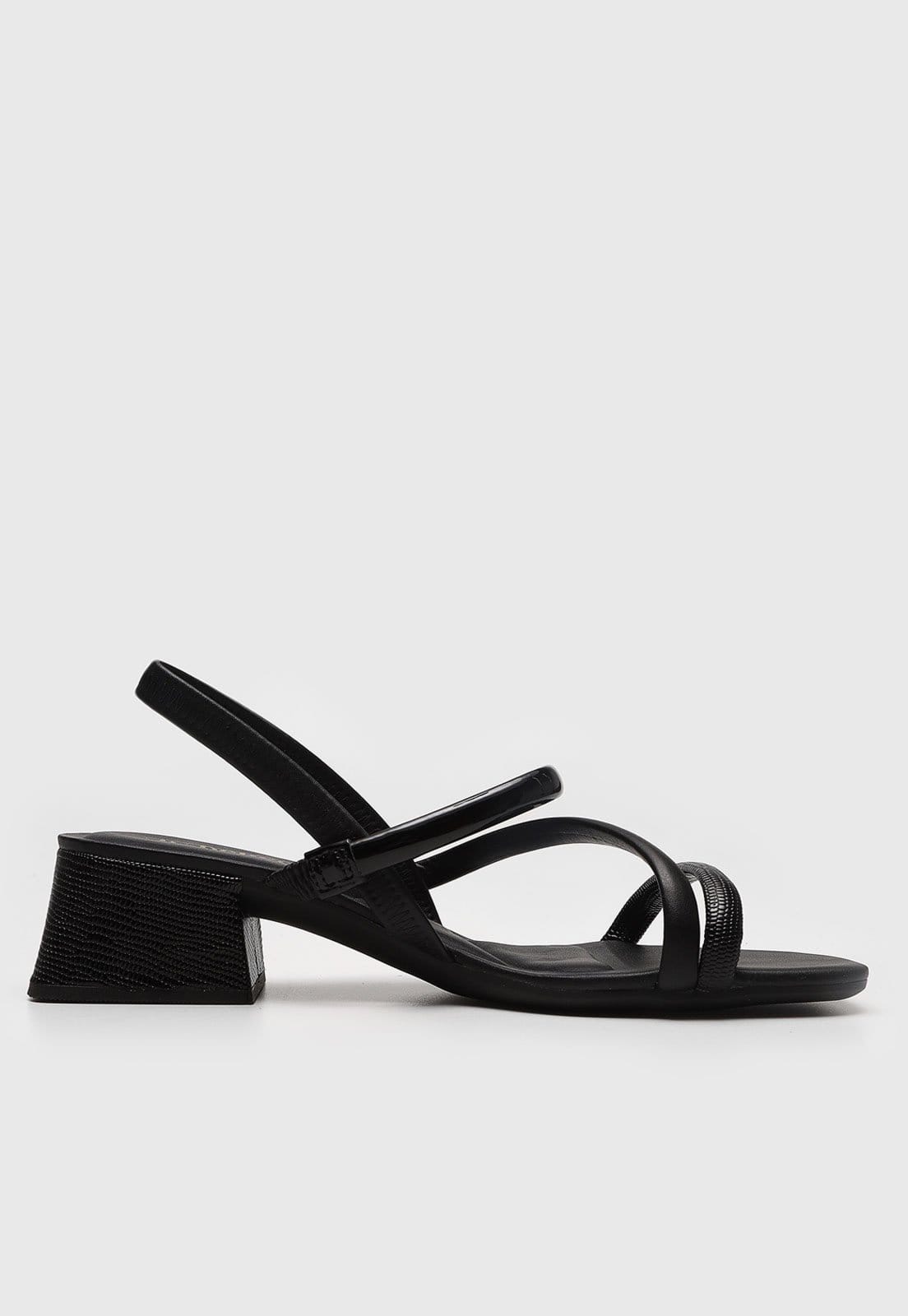 Vista 2 Sandália Feminina cê Salto Baixo Tiras Preta BEBECÊ preto