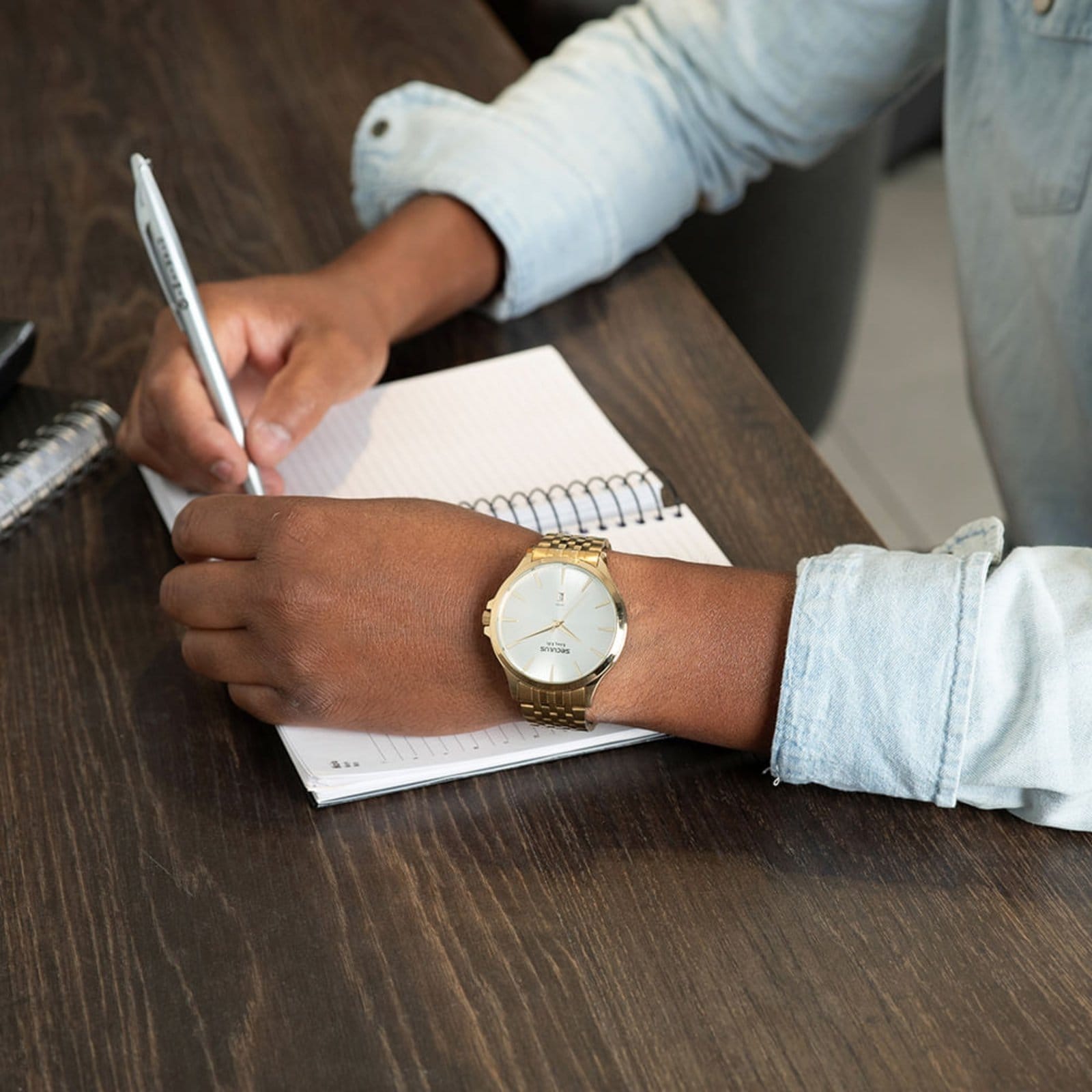 Vista 2 Relógio Masculino Aço Minimalista Seculus dourado