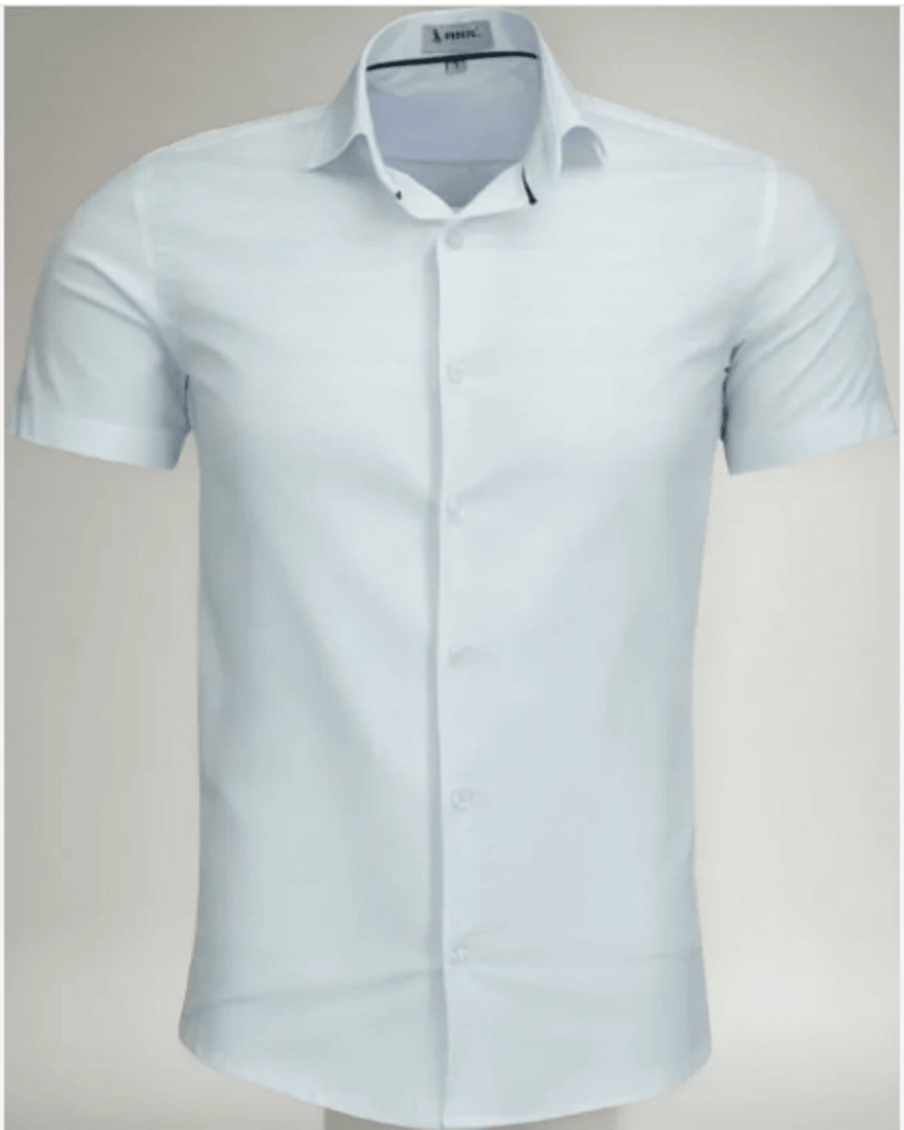 Camisa Social Amil Slim Com elastano Talks Macia Manga Curta Cor Branca