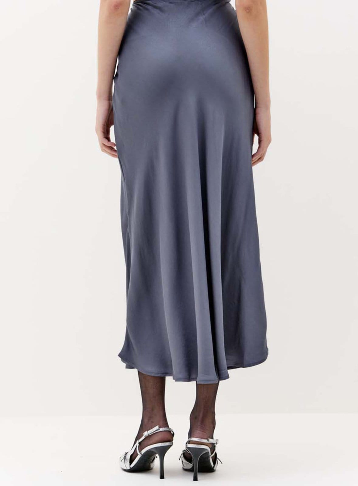 Vista 2 Saia Midi Básica Triton Oxide Triton cinza