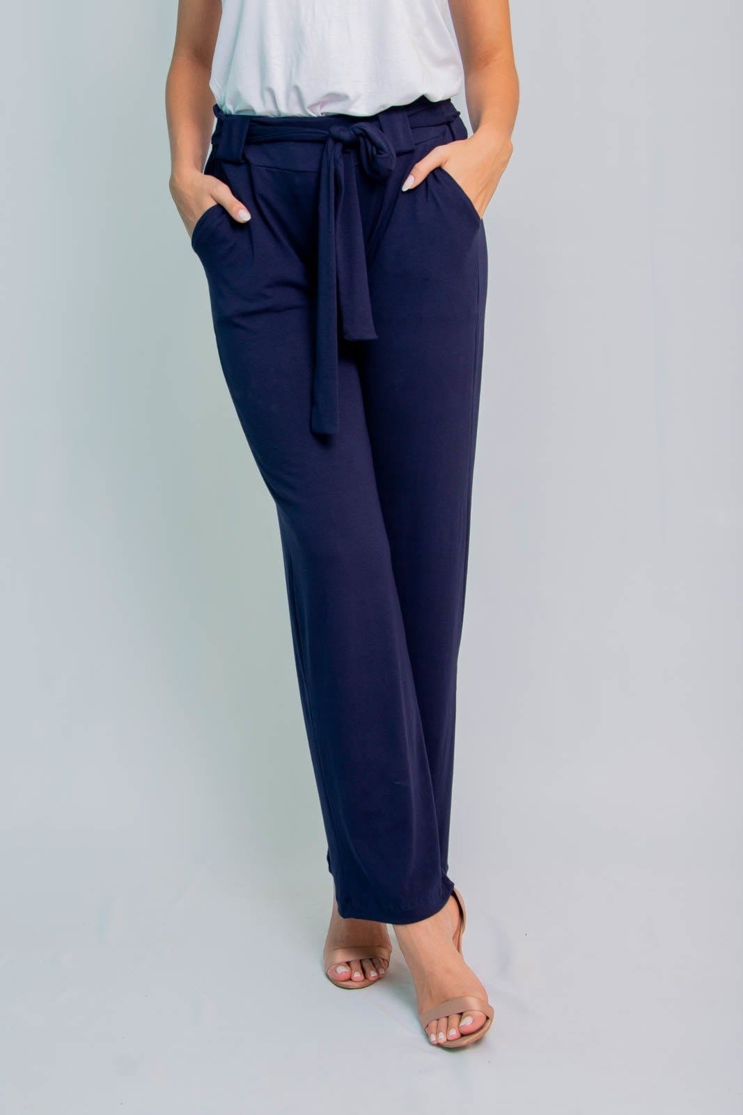 Calça Pantalona Maria Paes com Bolso e Cinto