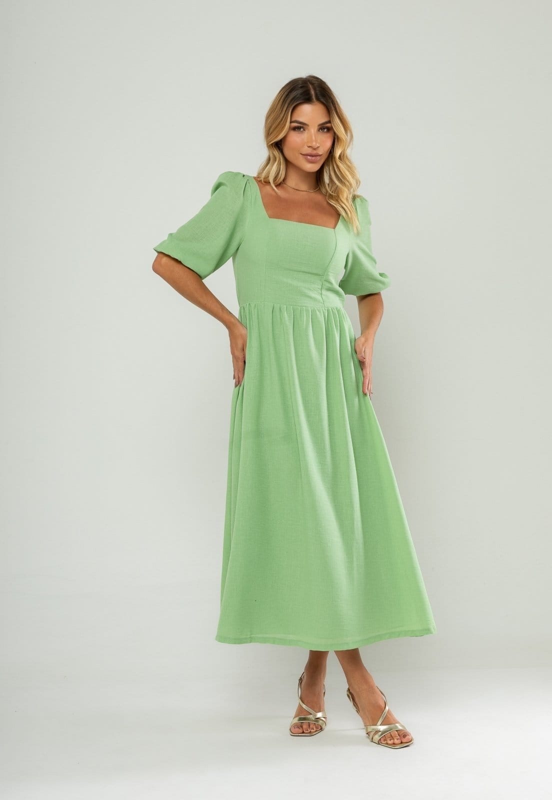 Vista principal Vestido Longo Com Decote Reto E Manga Bufante 3/4 Salvatore Salvatore Fashion verde