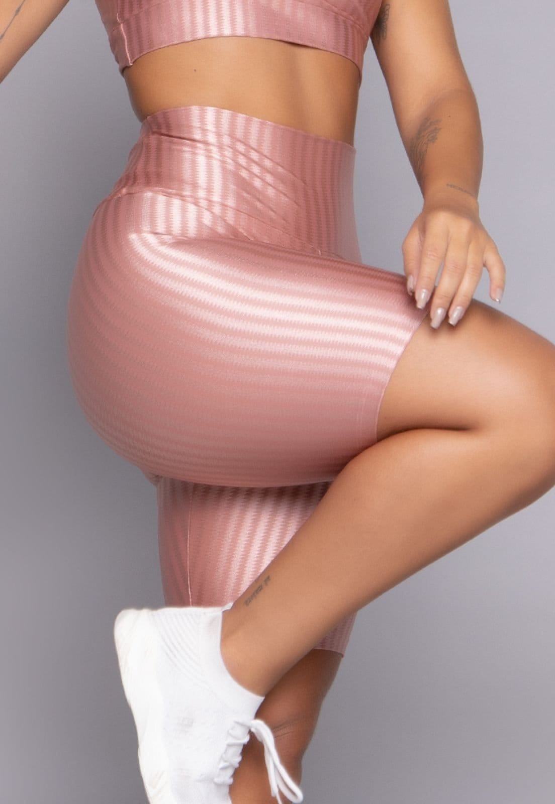 Vista 2 Bermuda New Zig Vekyo Ciclista Fitness 3D Ikat Feminina Claro VEKYO rosa