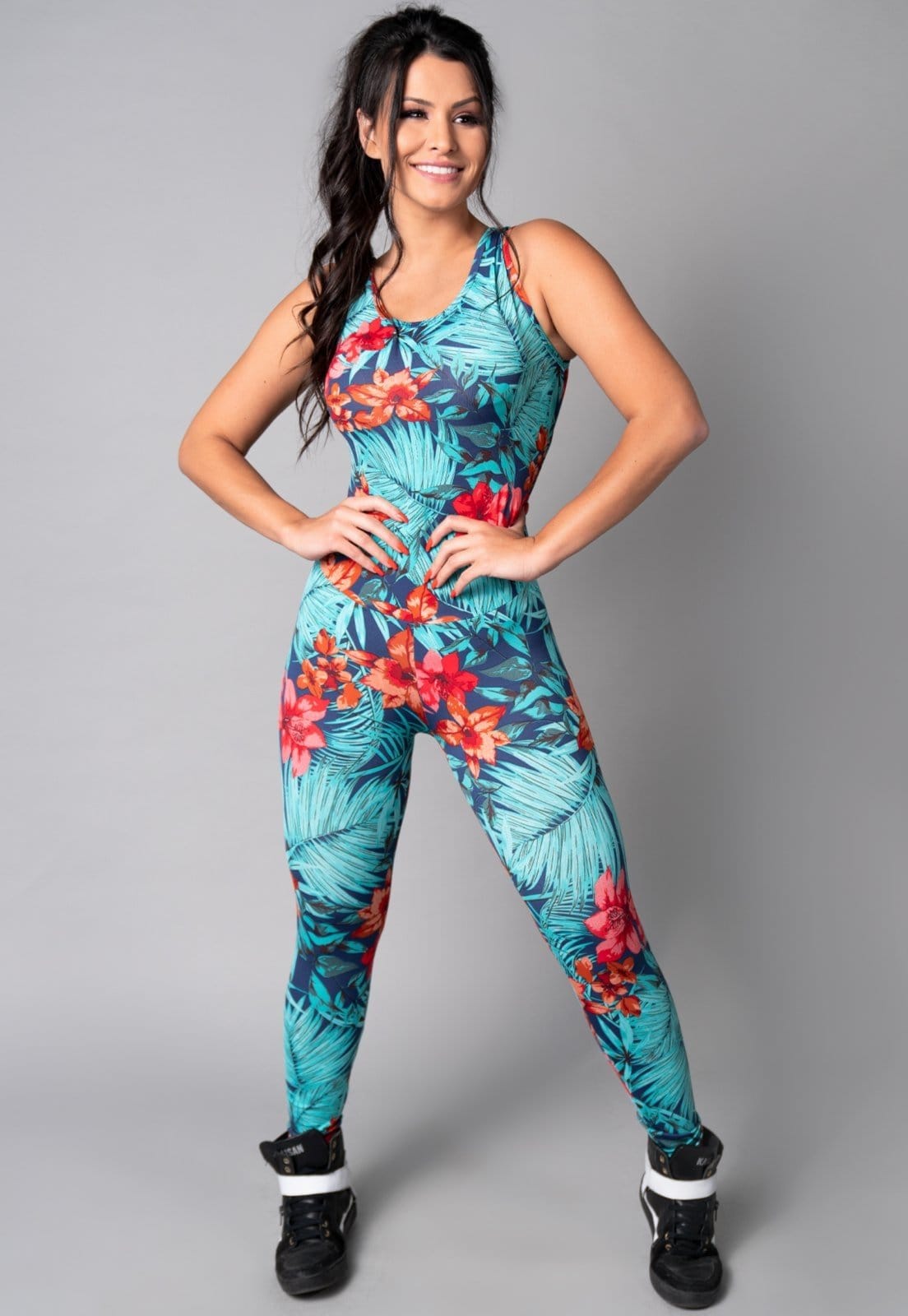 Vista 2 Macacão Longo MVB Modas Costa Nua Fitness Suplex Amazonia Mvb Modas azul/estampado/multicolorido/verde