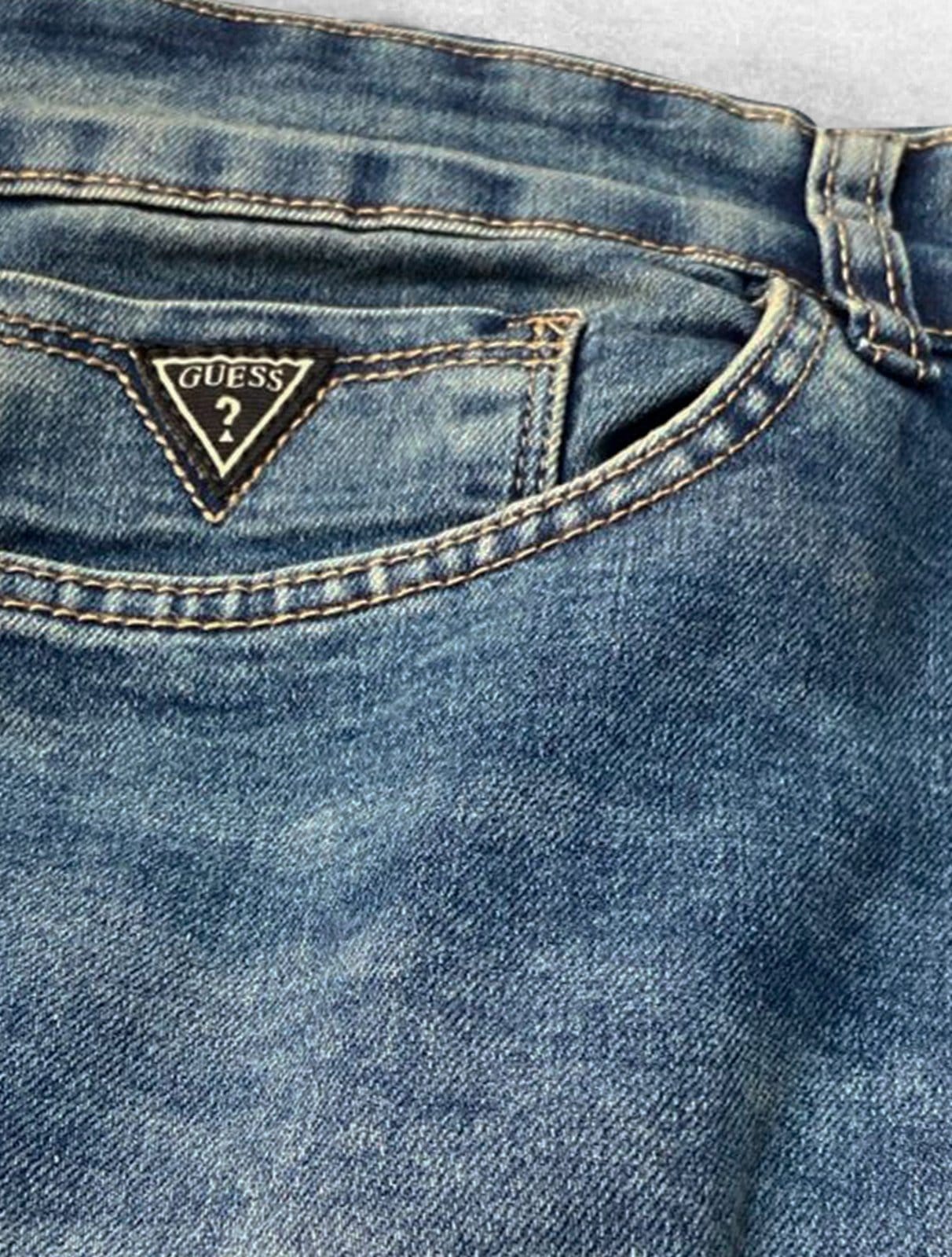 Vista 2 Calça Guess Jeans Masculina Slim Straight Del Mar Médio Guess azul