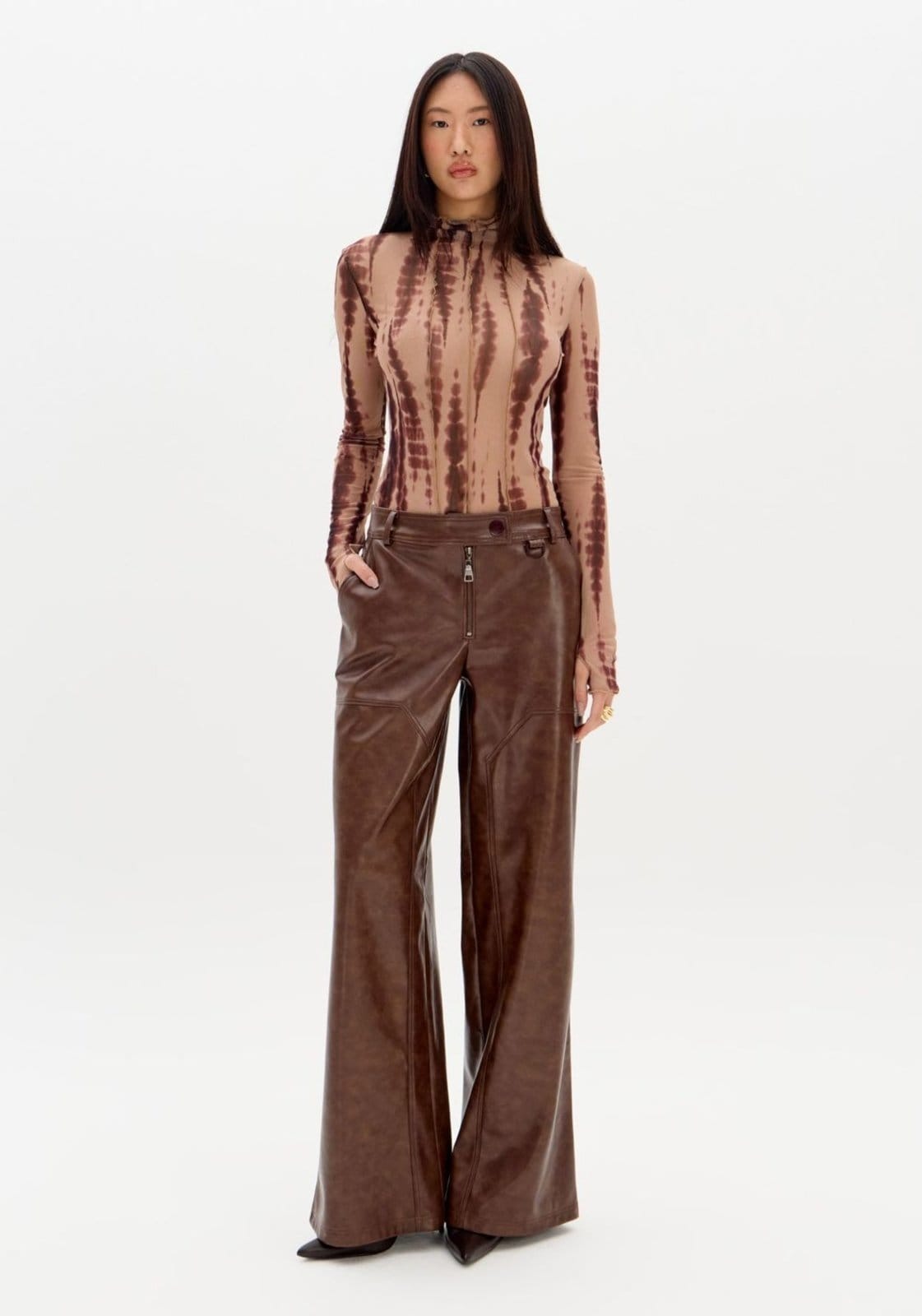 Vista principal Calça Wide Leg Com Recortes My Favorite Things marrom