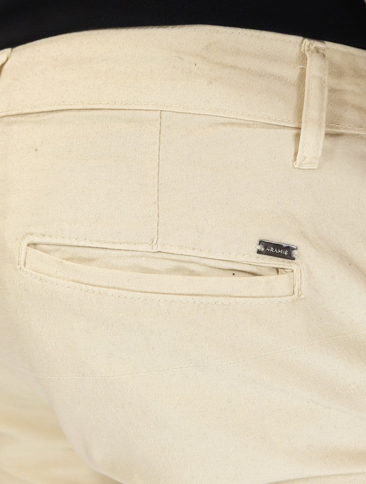 Vista 2 Calça Aramis Masculina Chino Slim Maquinetada Areia Aramis bege