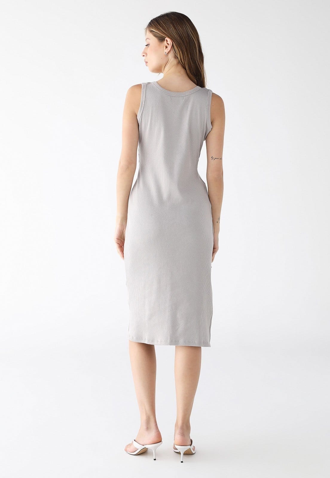 Vista 2 Vestido Midi Levosch De Alça E Fenda Ribana Claro 77VS LEVOSCH cinza