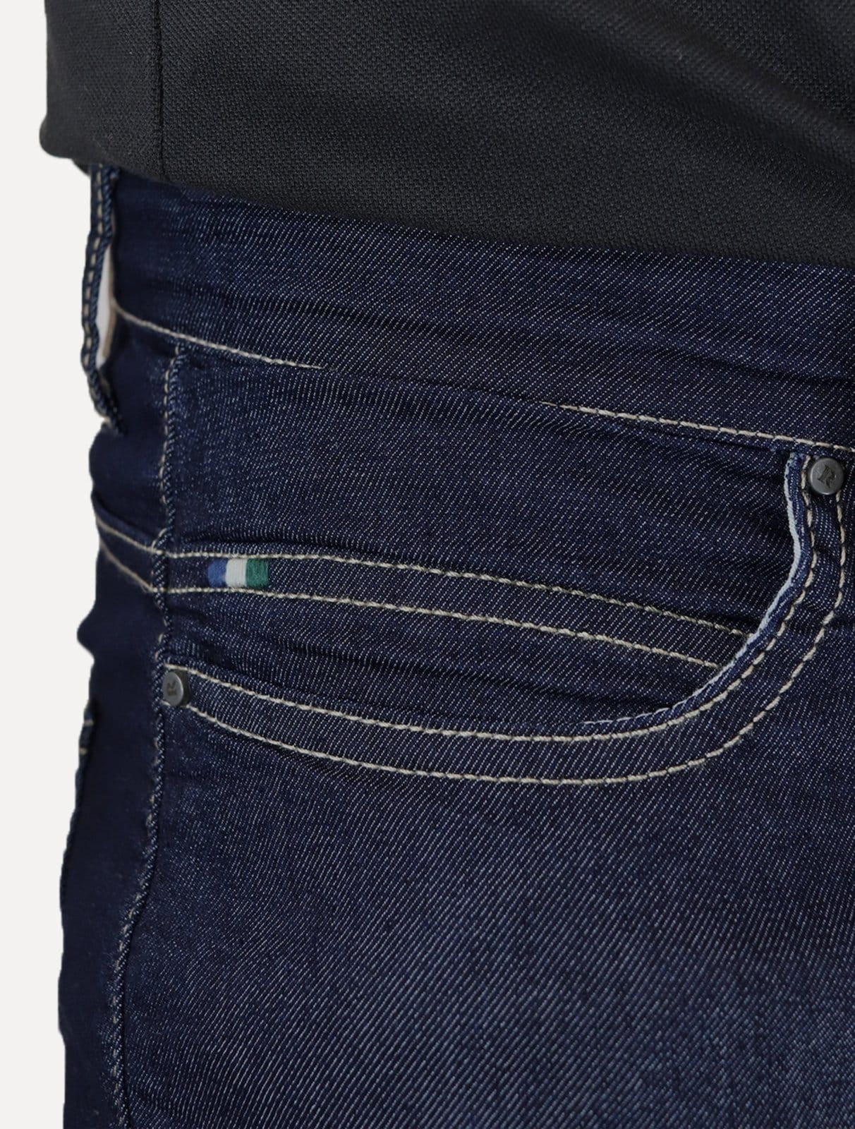 Vista 2 Calça Reserva Jeans Masculina Slim Davi Denim Escura Reserva azul denim