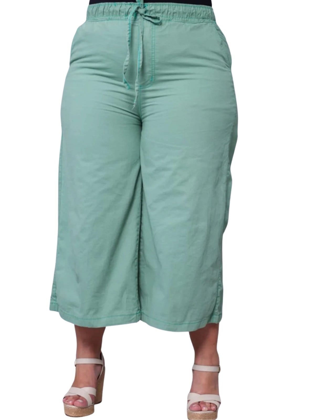 Vista principal Calça Feminina Jeans Light Pantacourt JEANS LIGHT verde