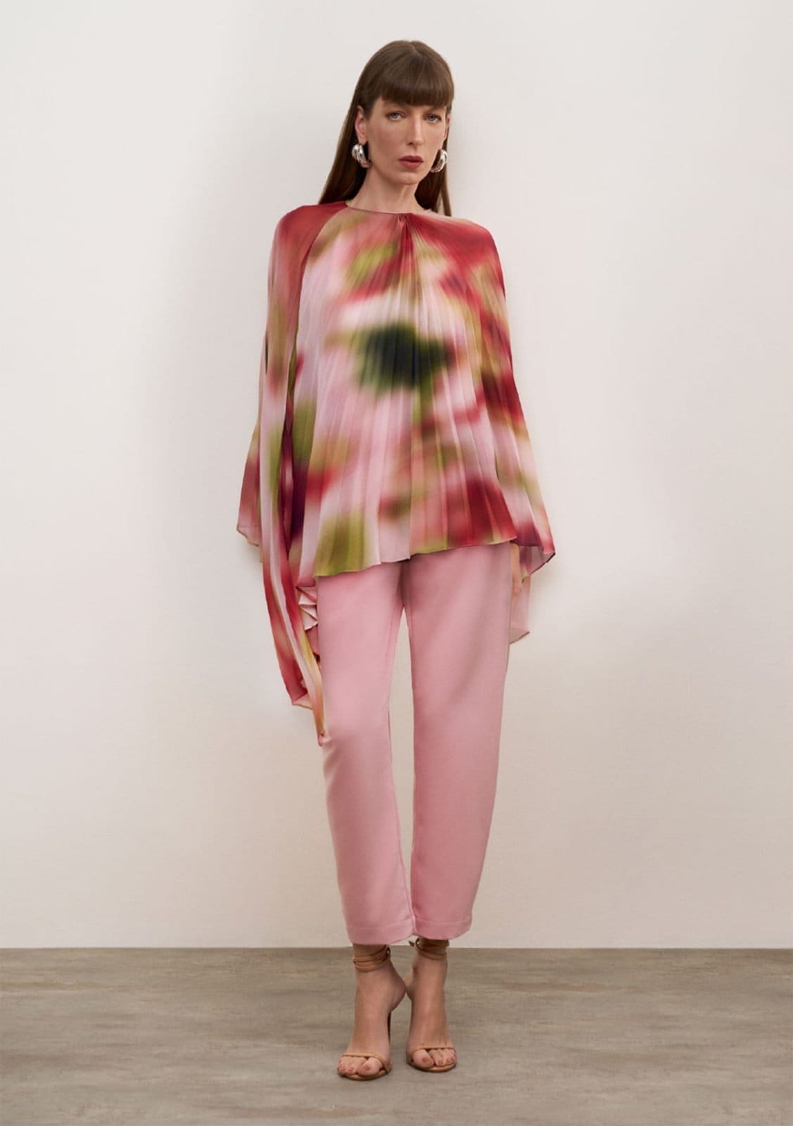 Vista principal Calça Iódice Slim Alta IÓDICE preto