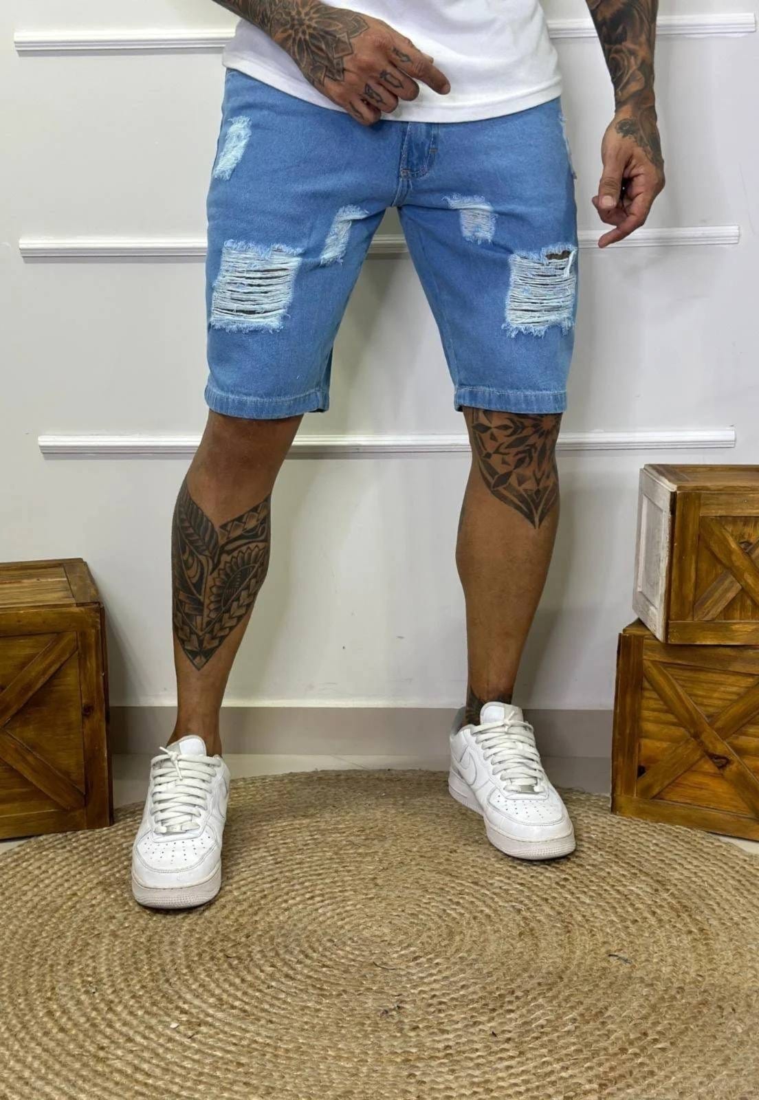 Vista principal Bermuda Jeans Masculina Slim Destroyed Claro ER ESTILO RENOVADO azul