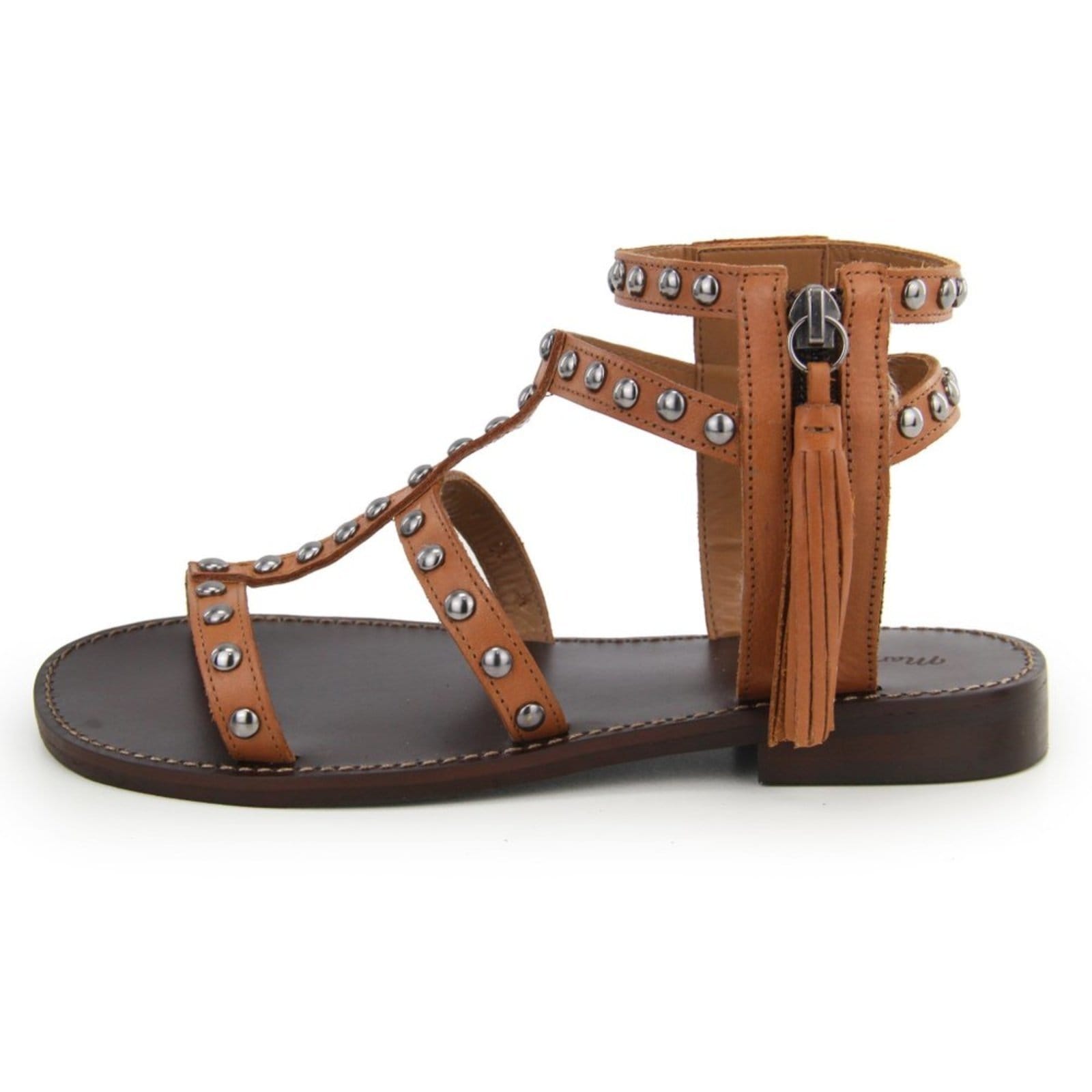 Sandália Rasteira Feminina em Couro Tachas Maria Paula Camel