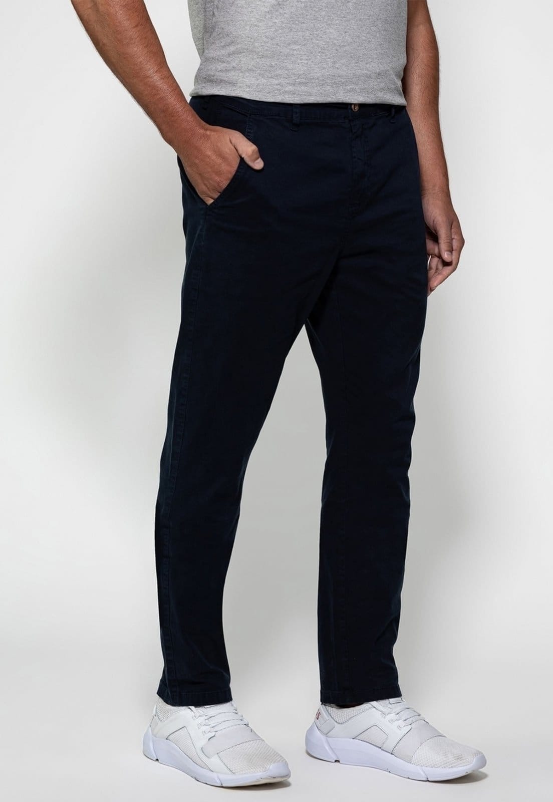 Vista 2 Calça Guess Chino Slim Escuro Guess azul