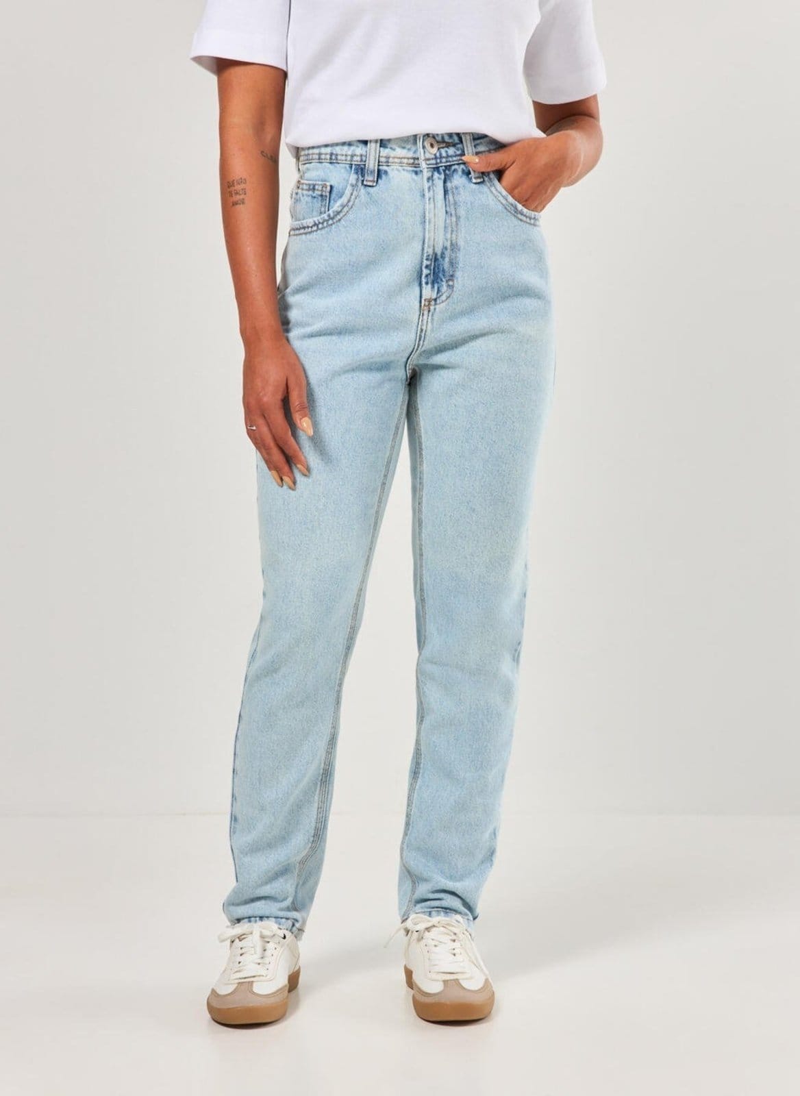 Vista 2 Calça Mom Jeans De Cintura Alta Youcom multicolorido