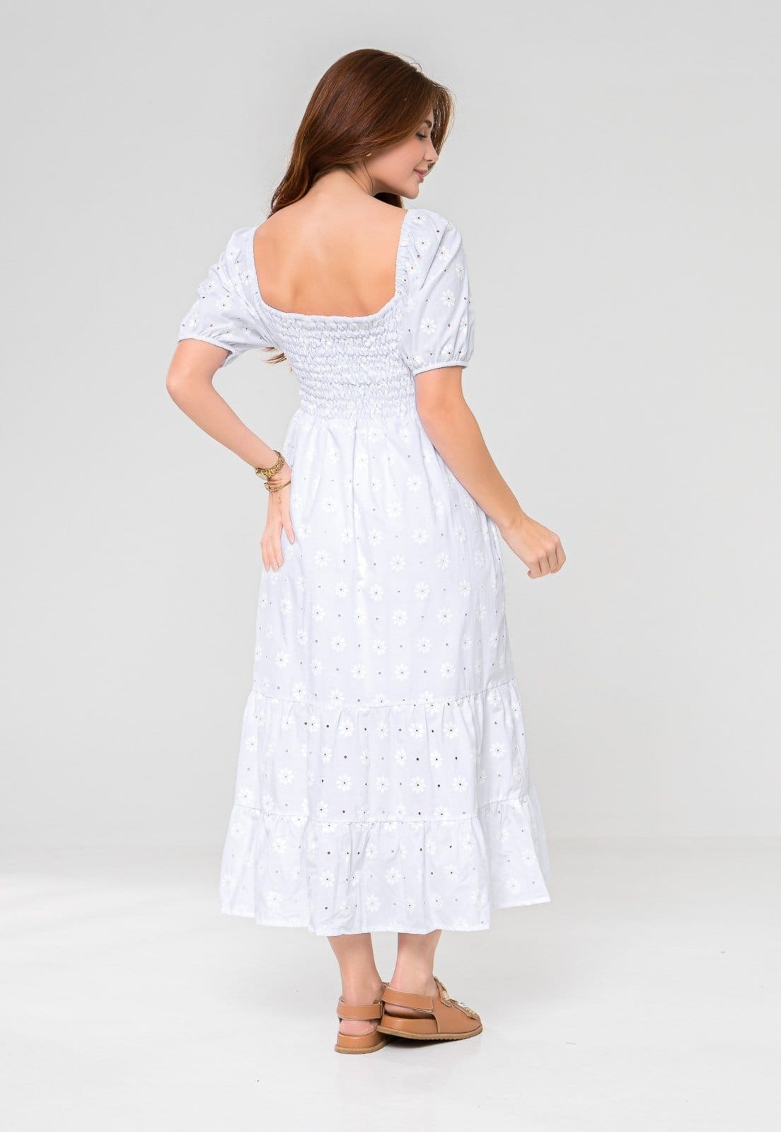 Vista 2 Vestido Aura Miranda Laise Luzente Aura branco