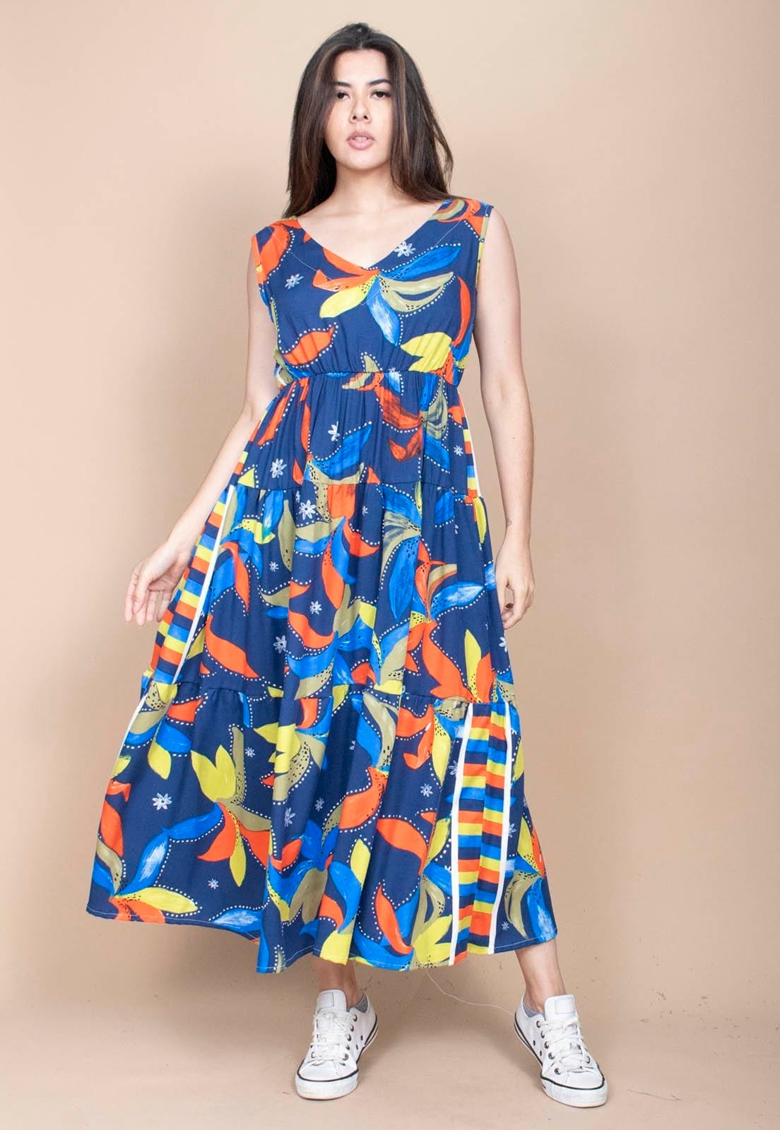 Vista 2 Vestido Cabanafree Regata Longo Peri Viscose Camadas Estampa Maré Vibrante Cabanafree amarelo/azul/estampado/laranja/verde