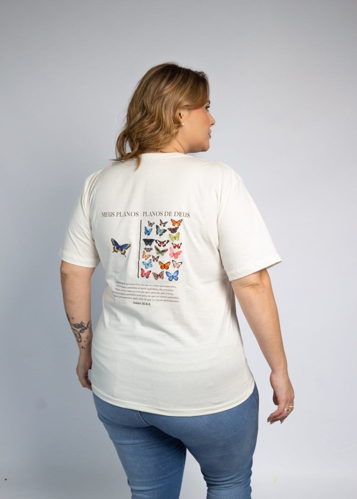 Vista 2 Camisa Feminina Cianitas Off Estampa Planos De Deus Cianitas off-white