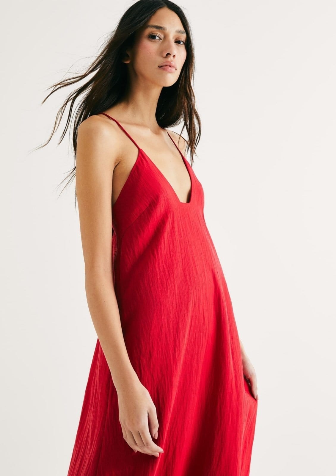 Vista 2 Vestido Longo Peach Touch Evasê Hering vermelho