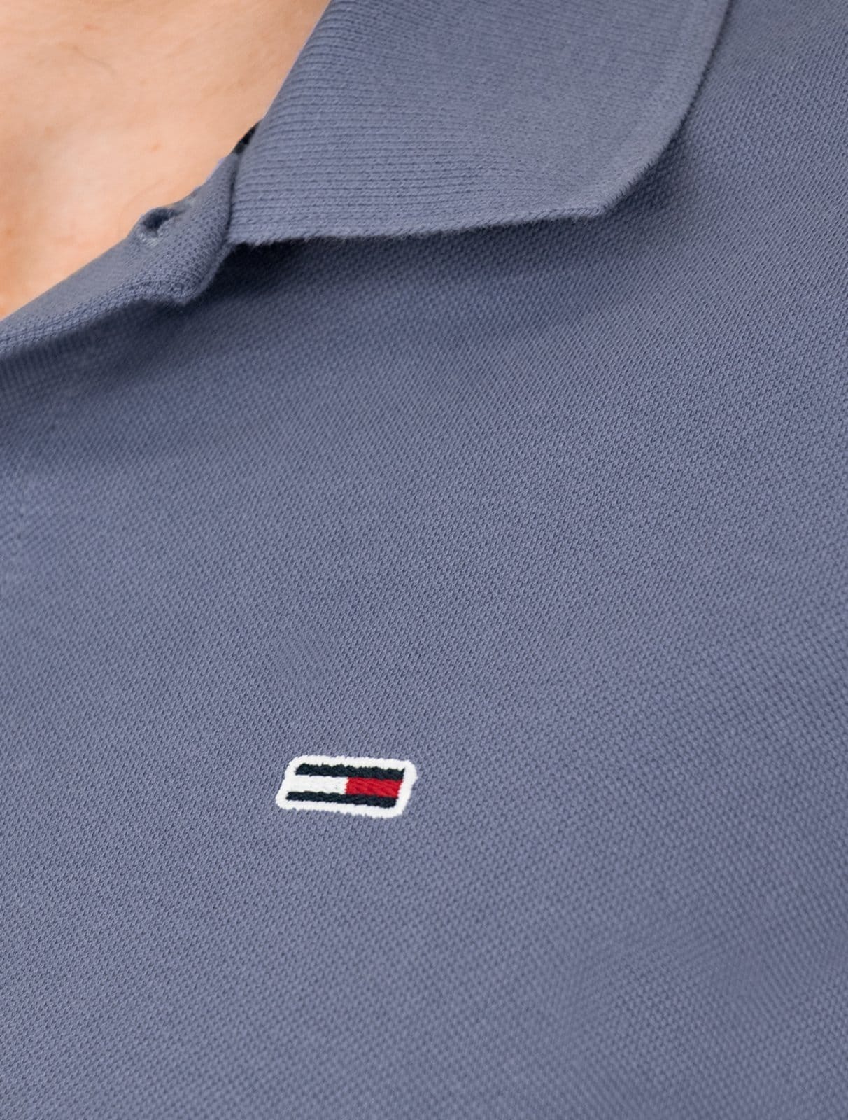 Vista 2 Polo Tommy Jeans Masculina Piquet Regular Placket Índigo Tommy Jeans azul