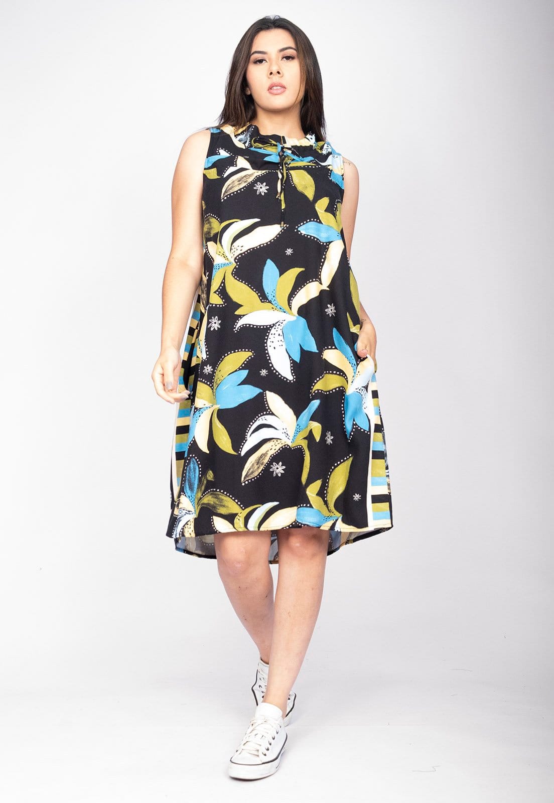 Vista 2 Vestido Midi Cabanafree Viscose Piaf Jardim Noturno Cabanafree azul/estampado/verde