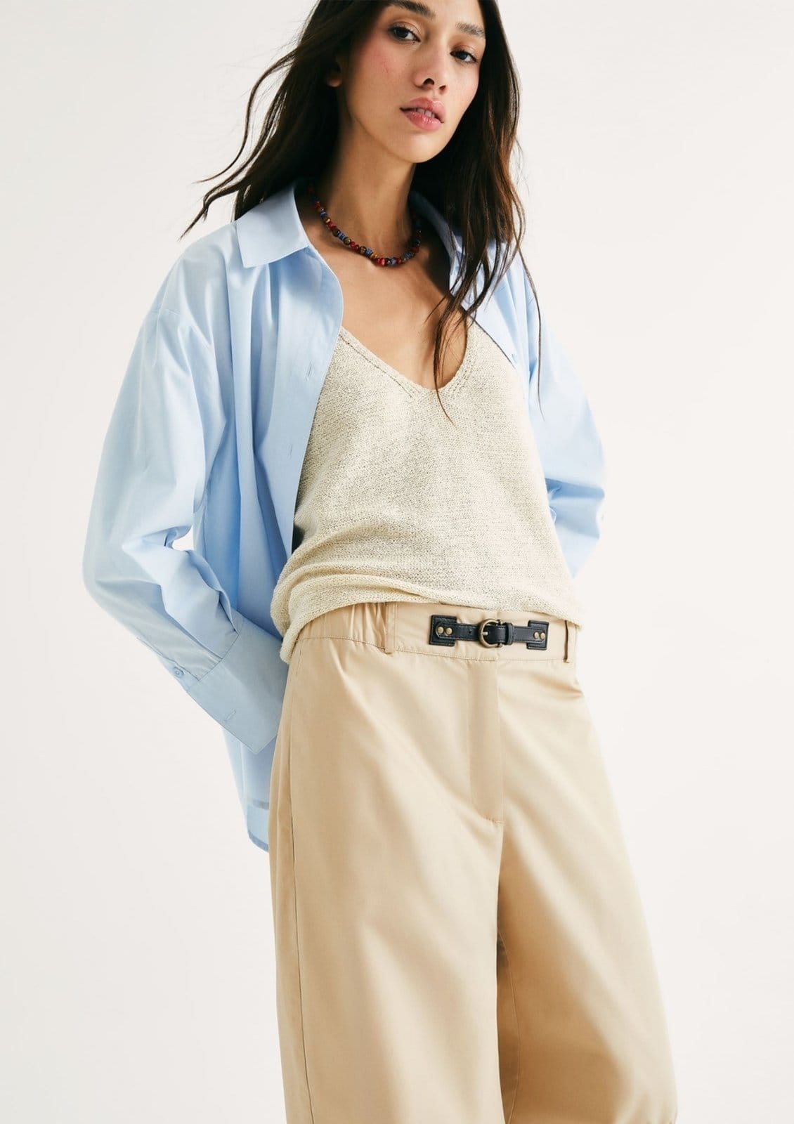 Vista 2 Calça Feminina Reta Empapelada Hering bege