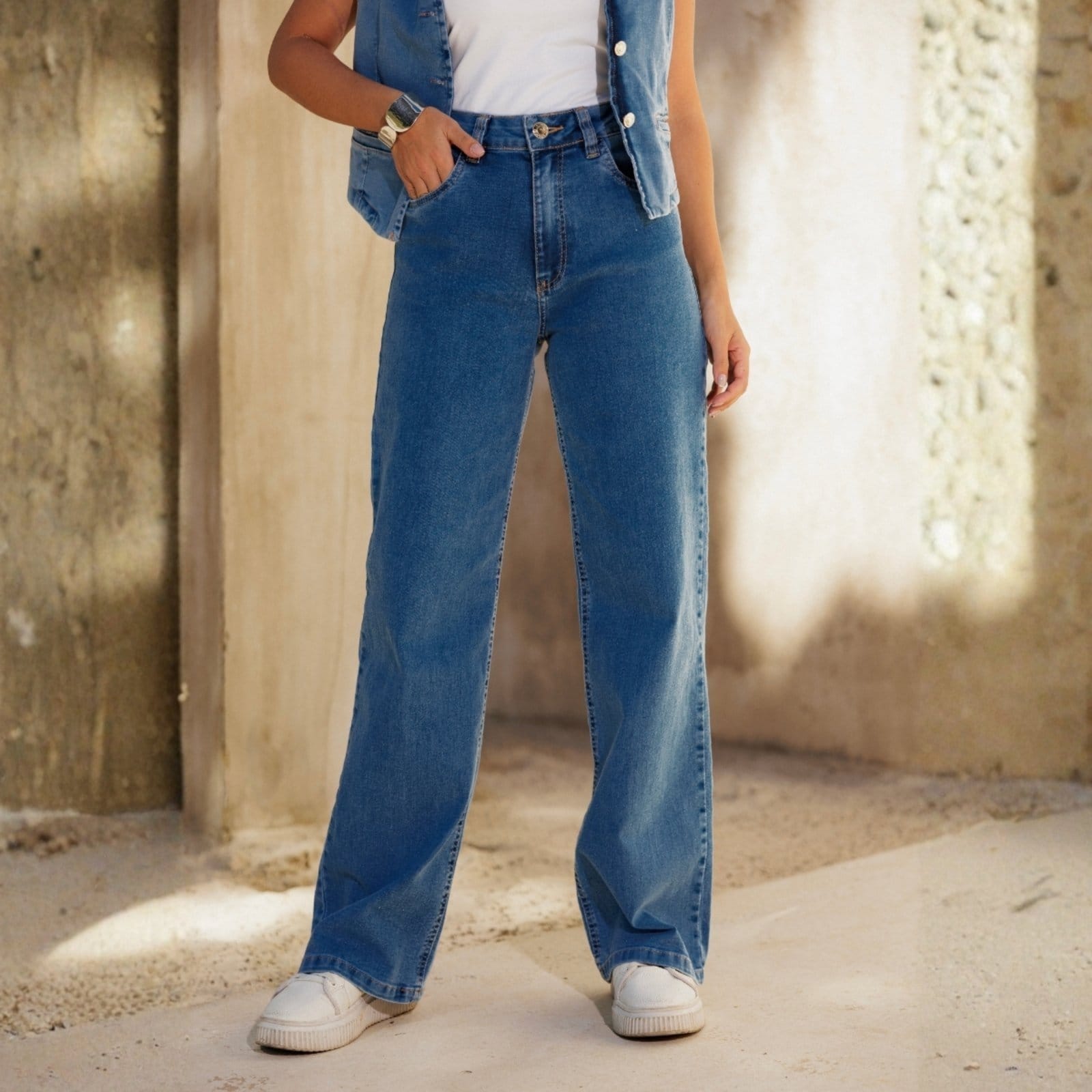 Vista principal Calça Jeans Wide Leg Barra Normal Feminino Revanche Laurento Revanche unico