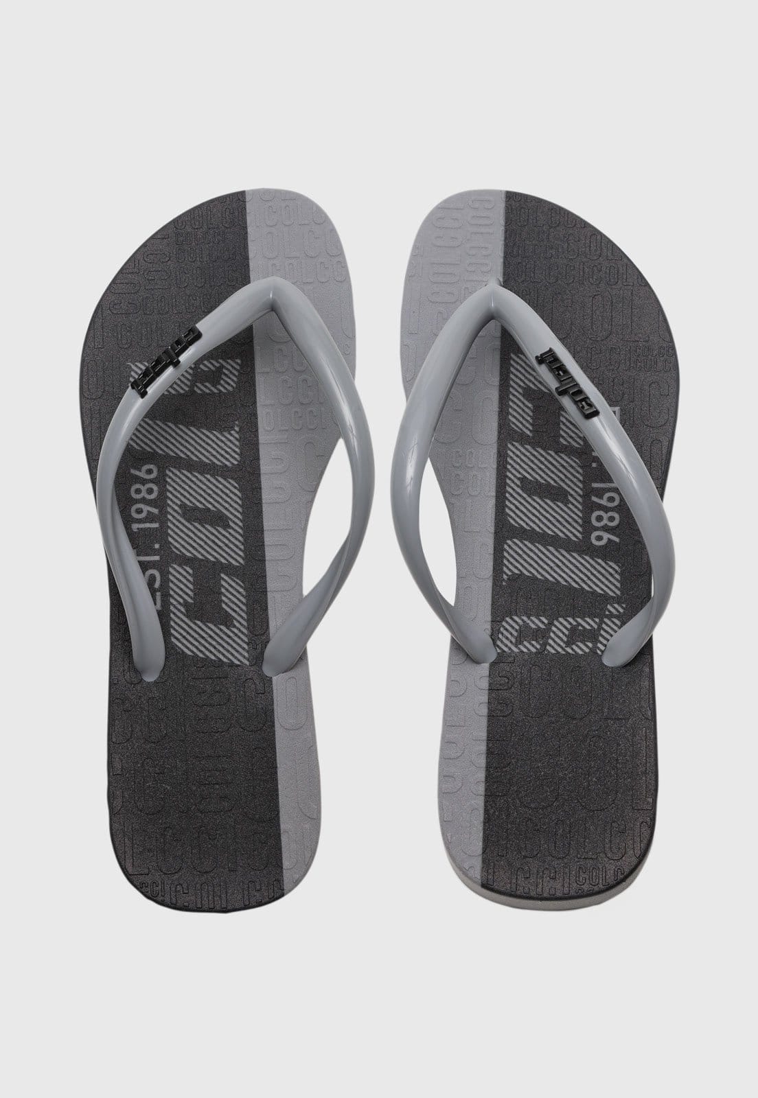 Vista principal Chinelo Feminino Colcci Logo Estampado Preto e Colcci cinza