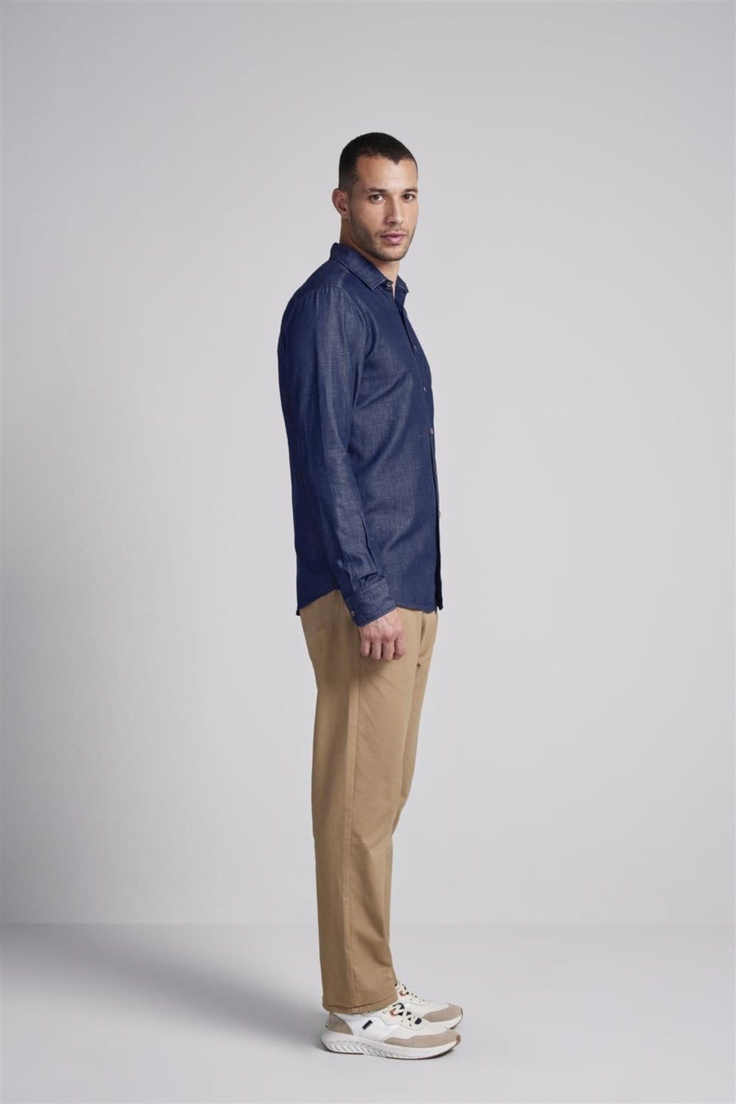 Vista 2 HIGHSTIL Camisa Lisa Linen Blend Comfort HIGHSTIL azul