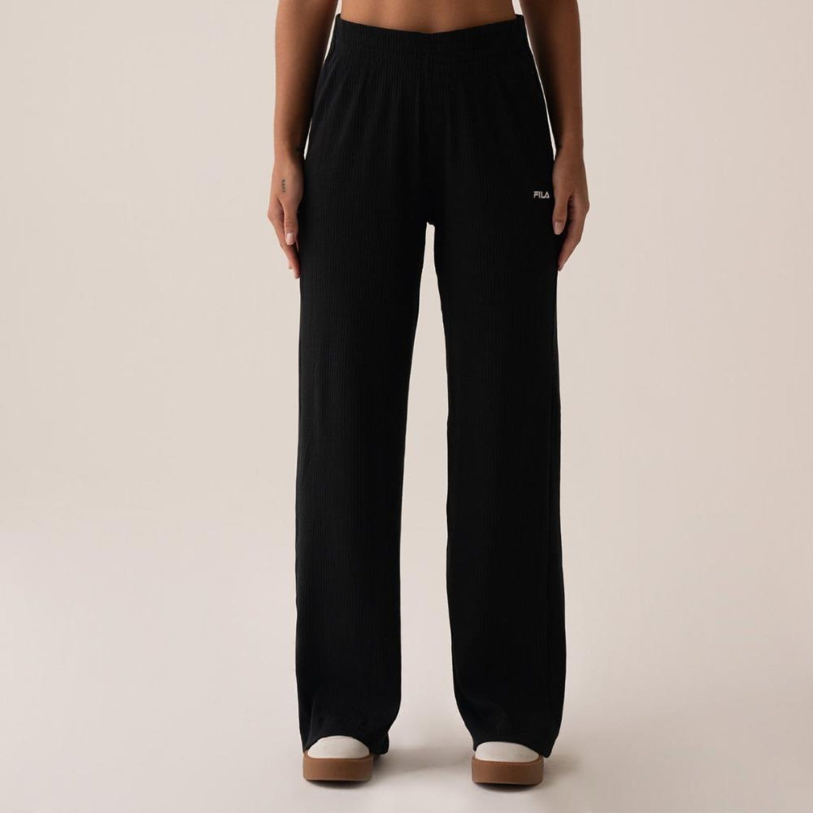 Vista 2 Calça Fila Wide Essentials Canelada Feminina Fila incolor