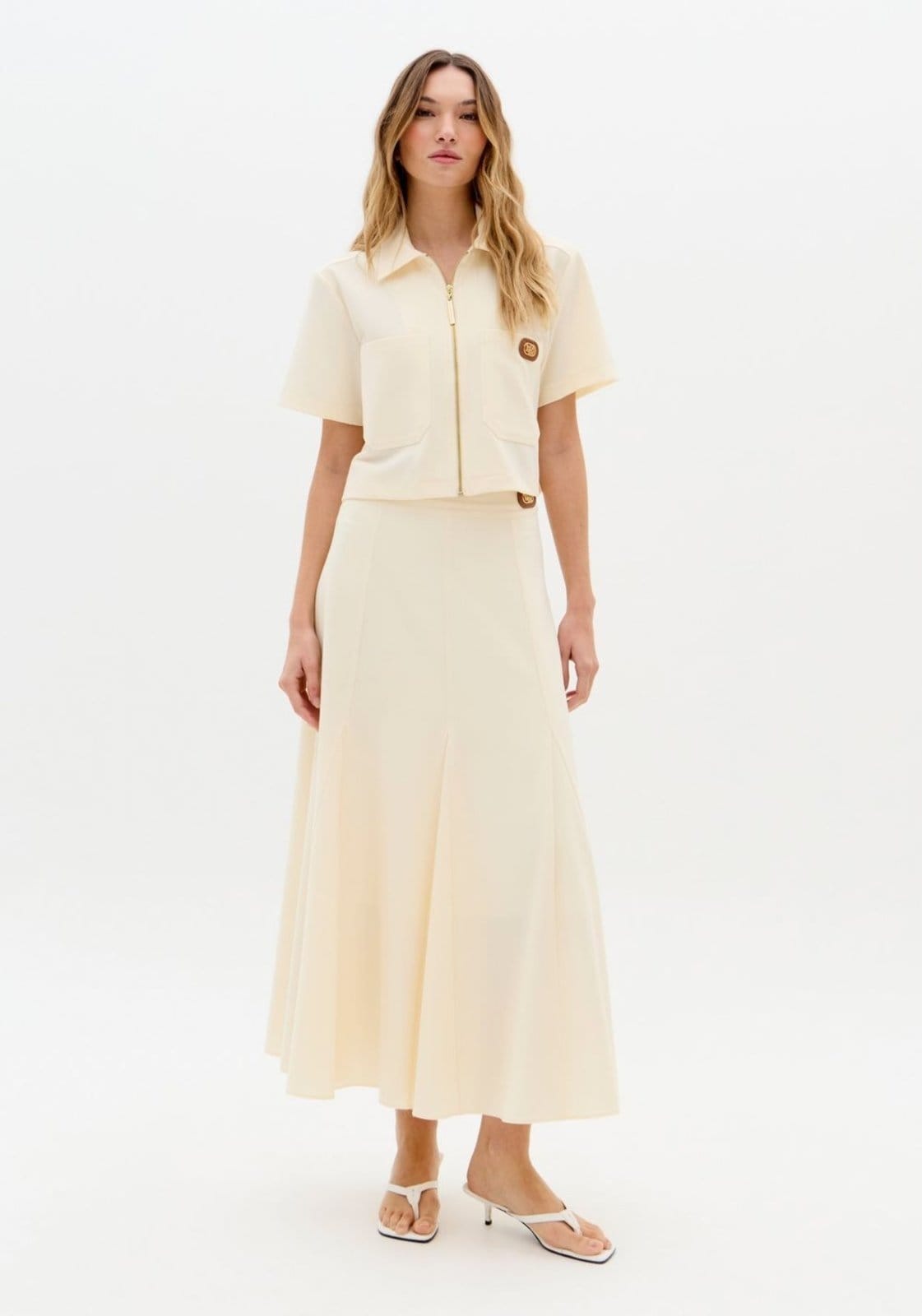 Saia Super Midi Com Nesgas