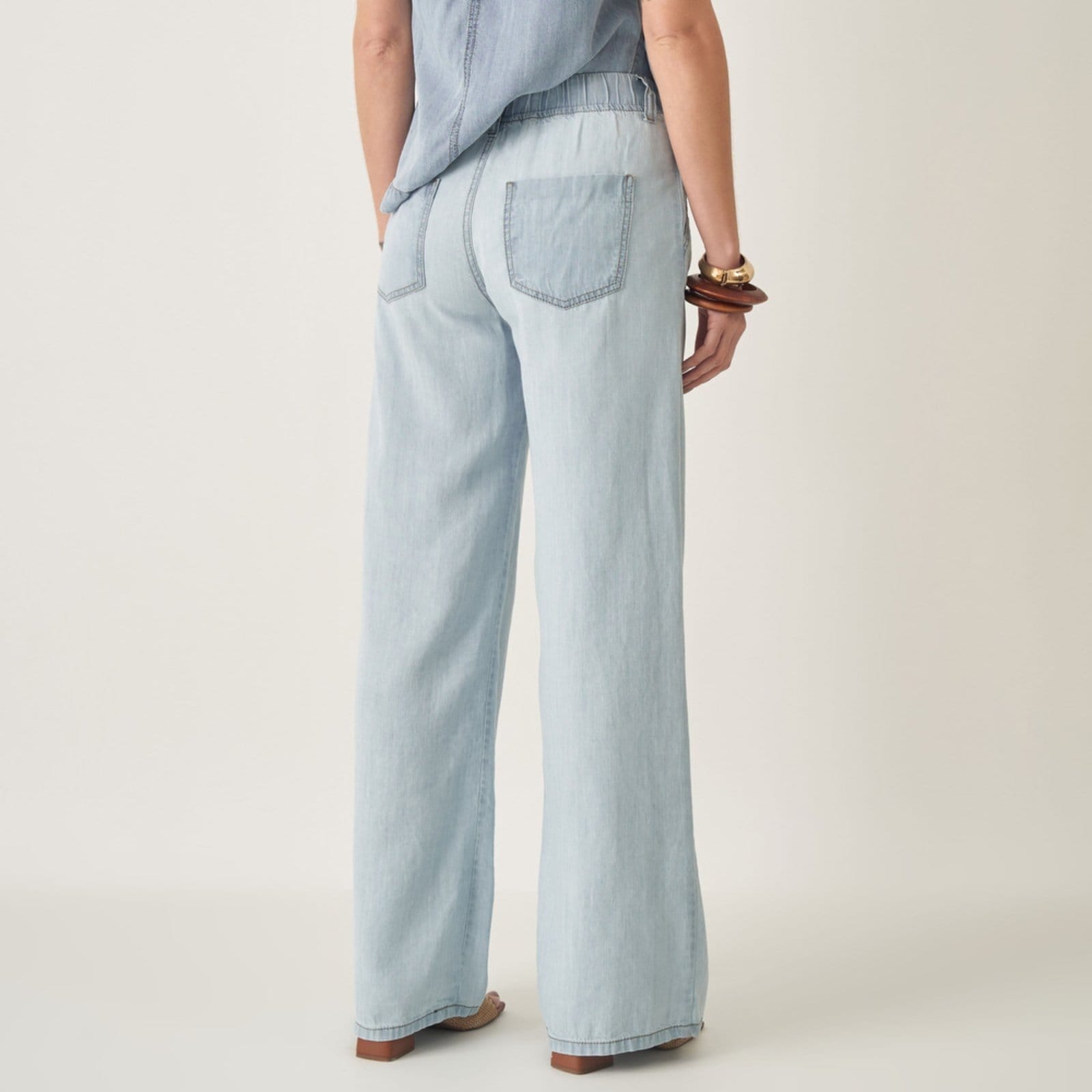 Vista 2 Calça Tencel Pantalona Wide Delavê Bloom azul/jeans