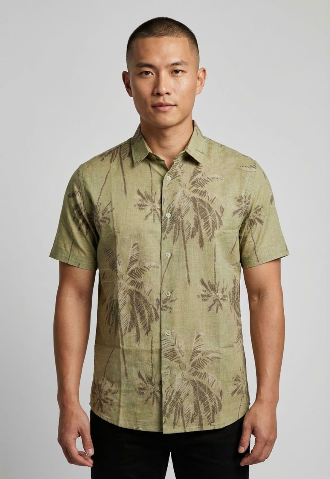 Vista principal Camisa Masculina Aleatory Estampa Folhagem Aleatory verde