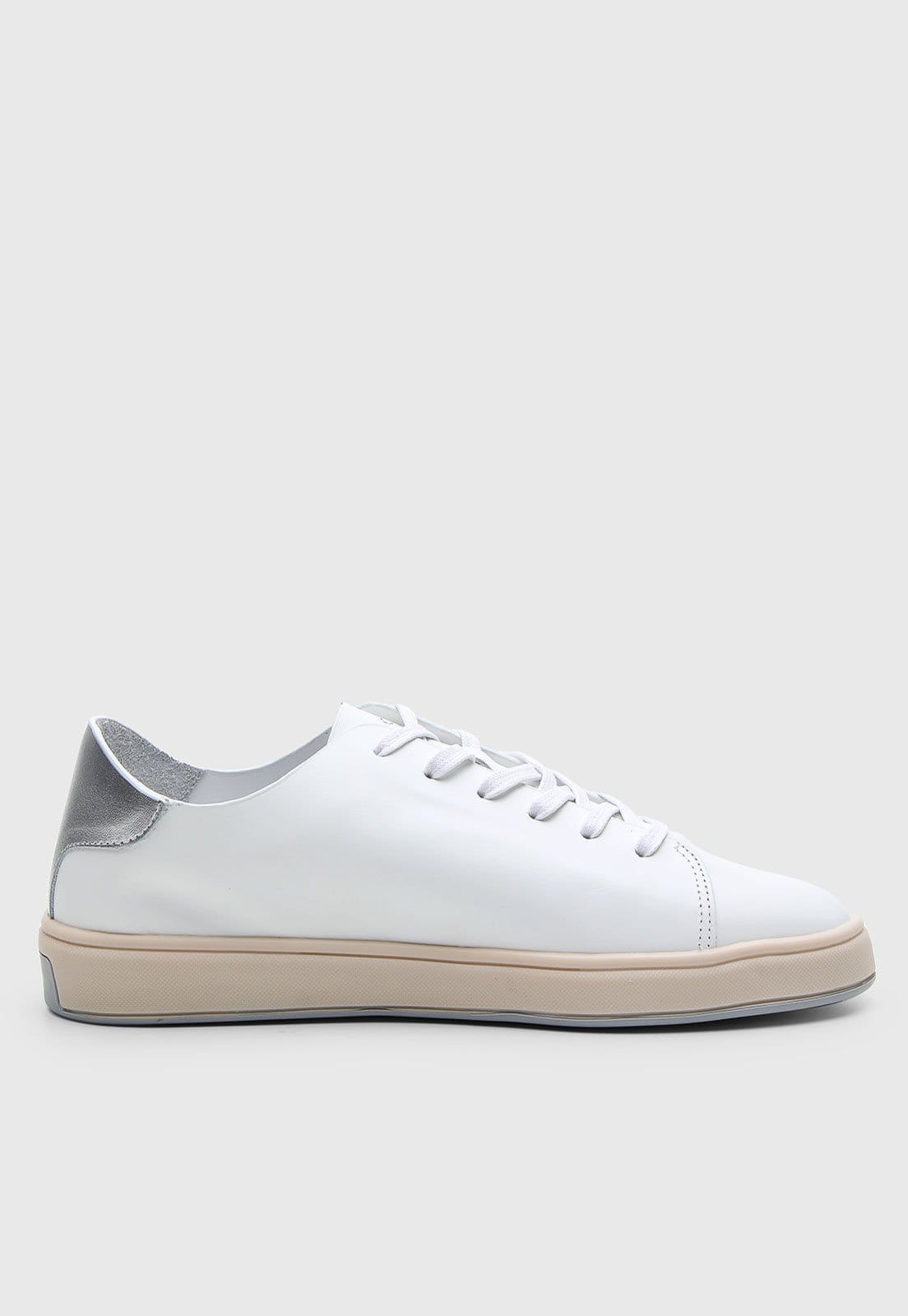 Vista 2 Tênis Feminino Capodarte Detalhe Metalizado Capodarte branco