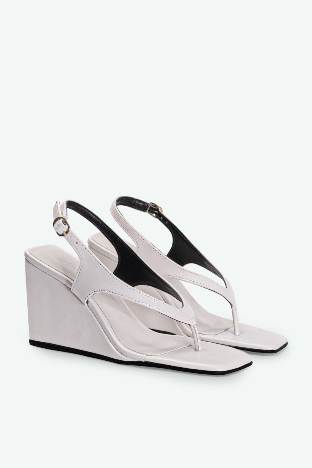 Vista 2 Sandália Lara Off White Suzana Santos off-white white