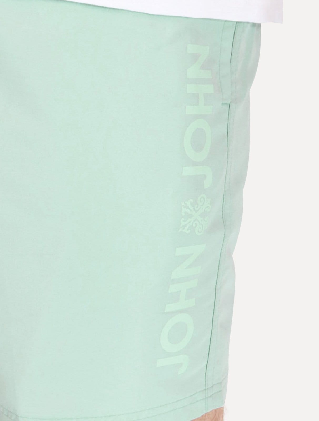 Vista 2 Shorts Reto John John Masculino Fiji Claro John John verde