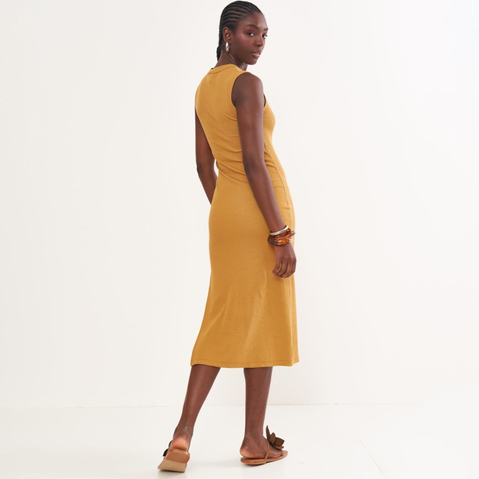 Vista 2 Vestido Mid Canelado Colcci Logo Pr26 Ebbela Feminino Colcci marrom