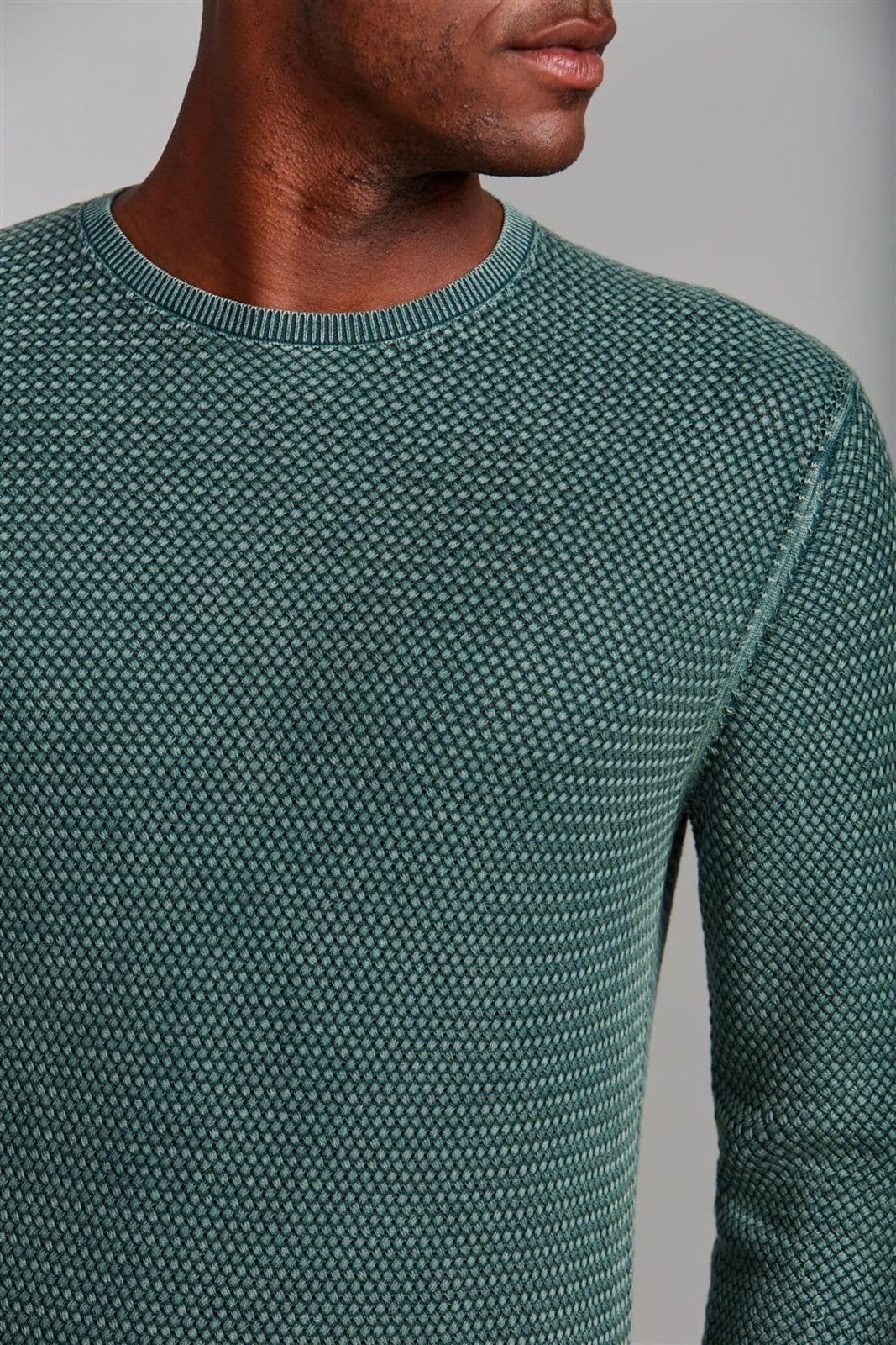 Vista 2 HIGHSTIL Tricot Gola Careca Eco HIGHSTIL verde