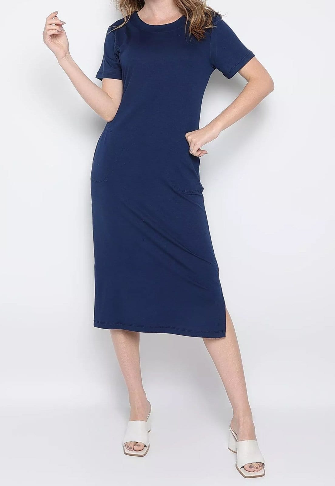 Vista principal Vestido Maria Paes Midi de Manga Marinho Maria Paes azul marinho