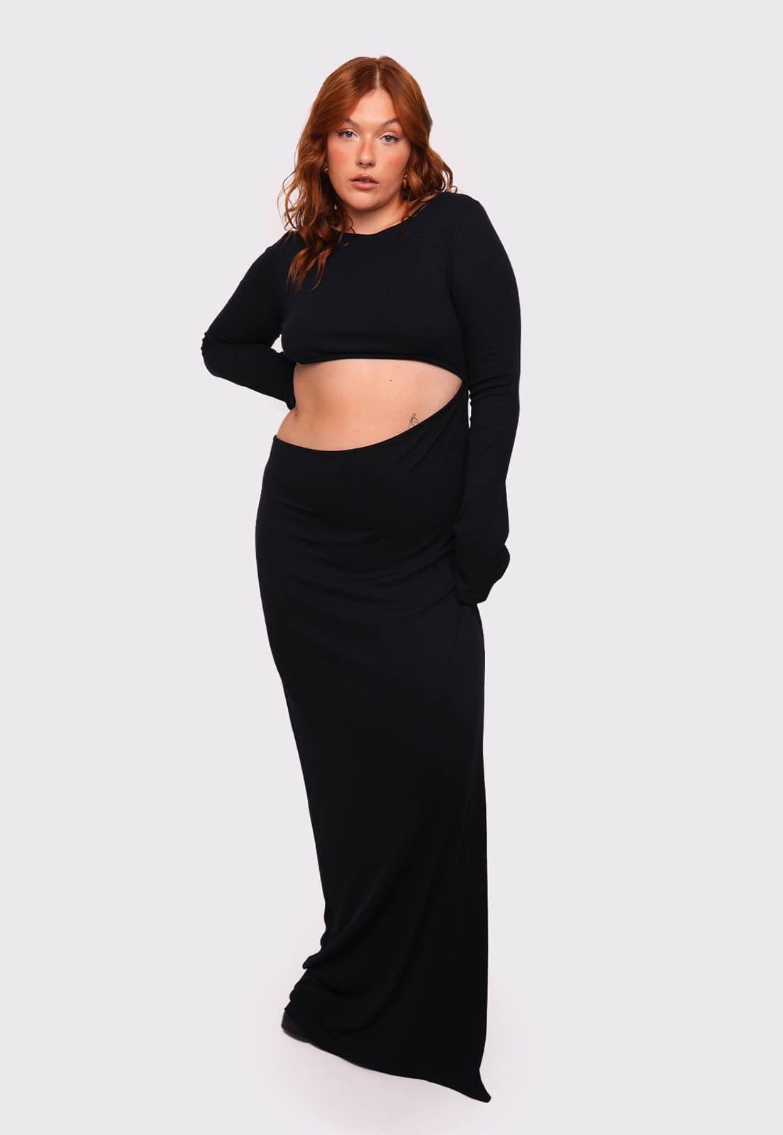 Vista 2 vestido recortes megan Mundo Lolita mundololita preto