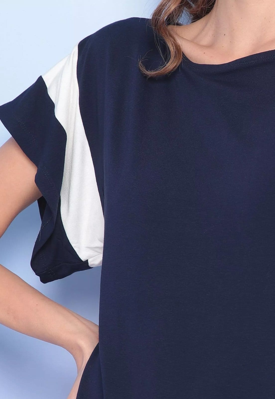 Vista 2 Vestido Viscolycra Maria Paes Marinho e Off White Maria Paes azul marinho/off-white white