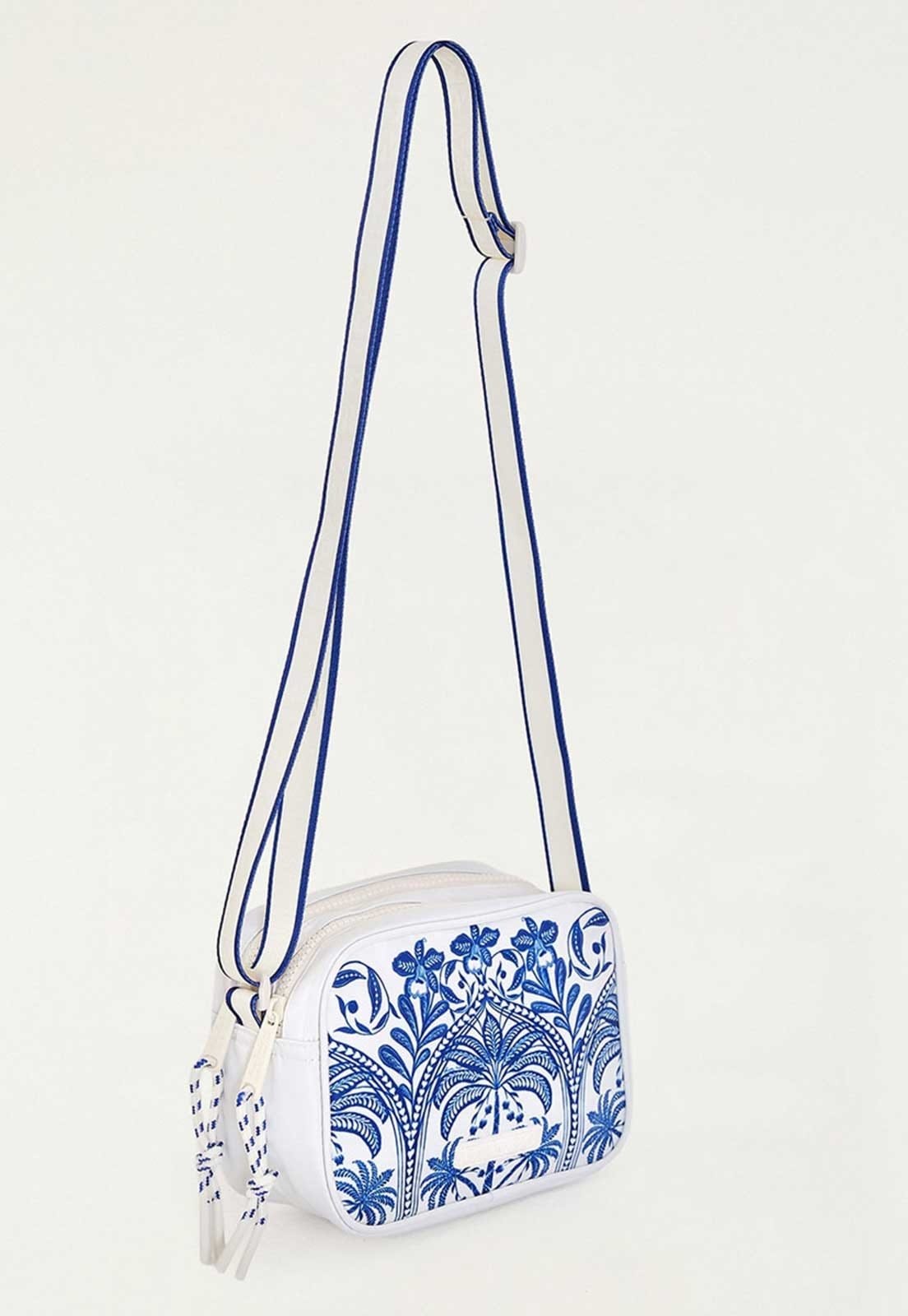 Vista 2 Bolsa Feminina Farm Chamego Coquei Branca FARM branco