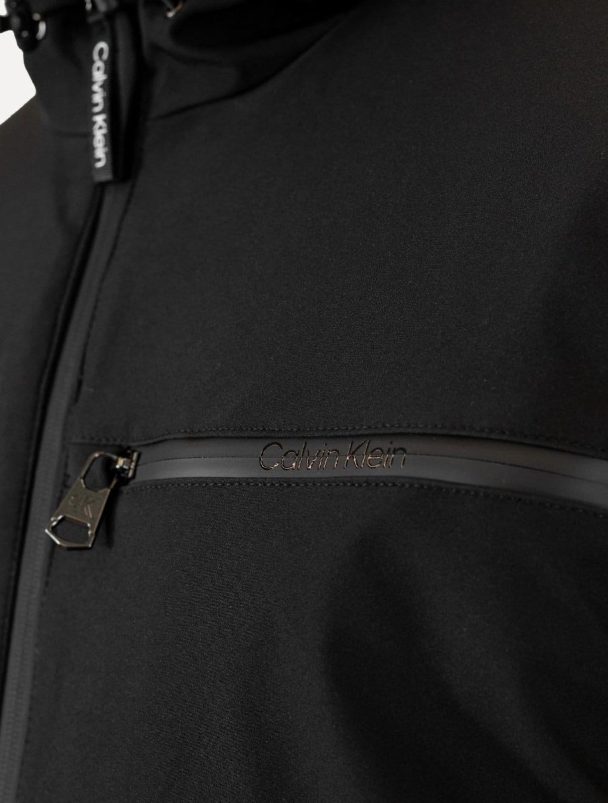 Vista 2 Jaqueta Calvin Klein Hooded CK Peito Preta Calvin Klein preto