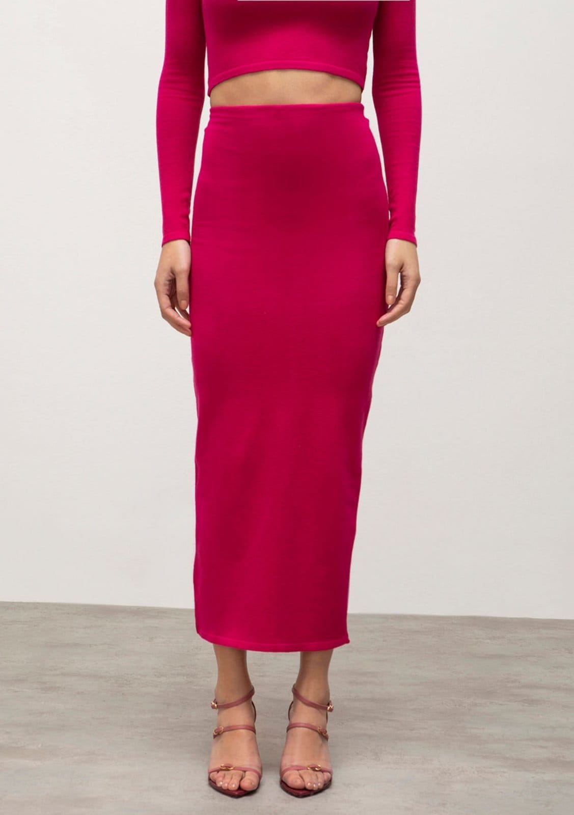 Vista 2 Saia Iódice Midi Reta Com Fenda IÓDICE pink