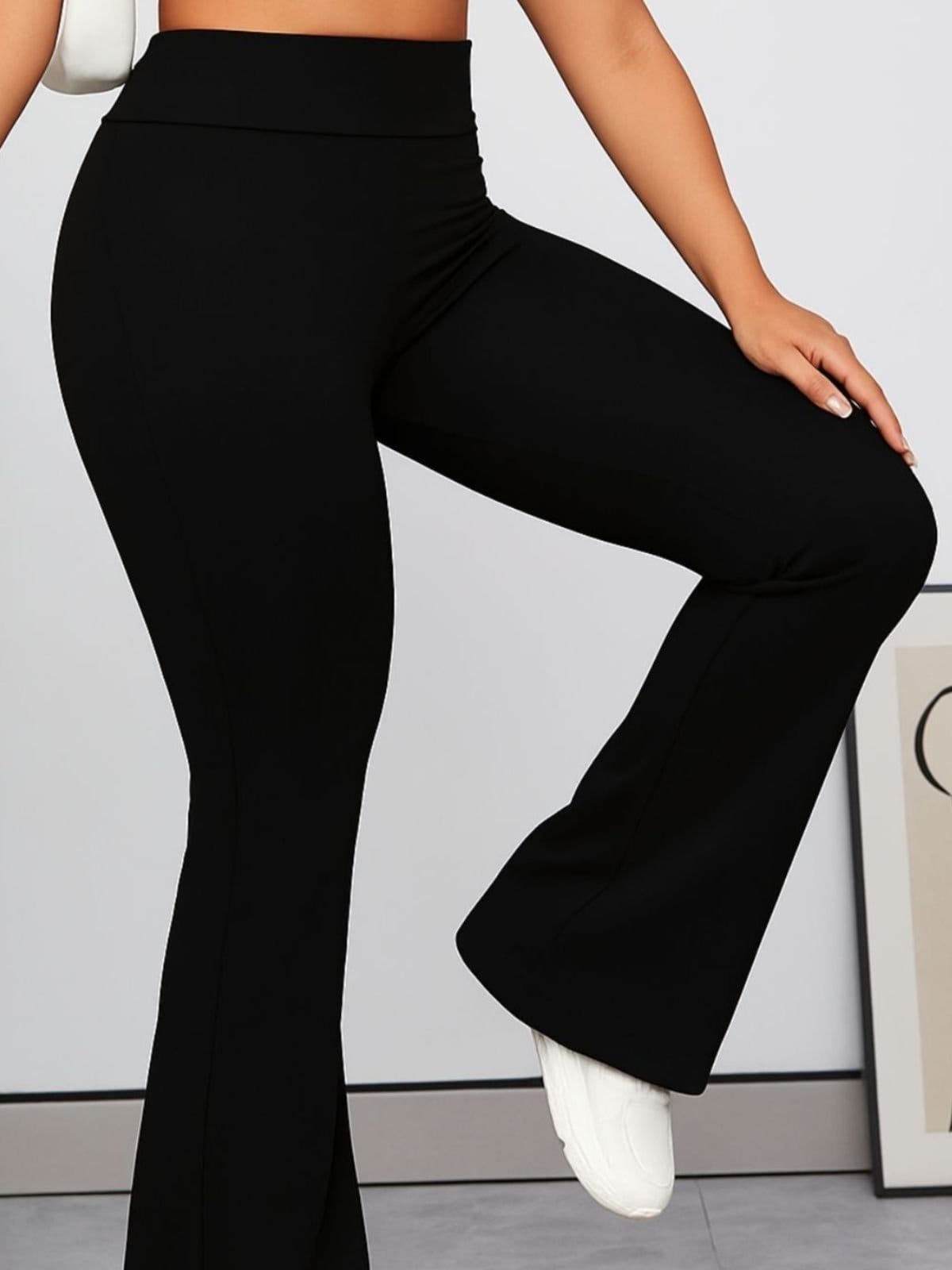 Vista 2 Calça Legging Flare Feminina CKF Wear Cintura Alta Preta CKF Wear preto