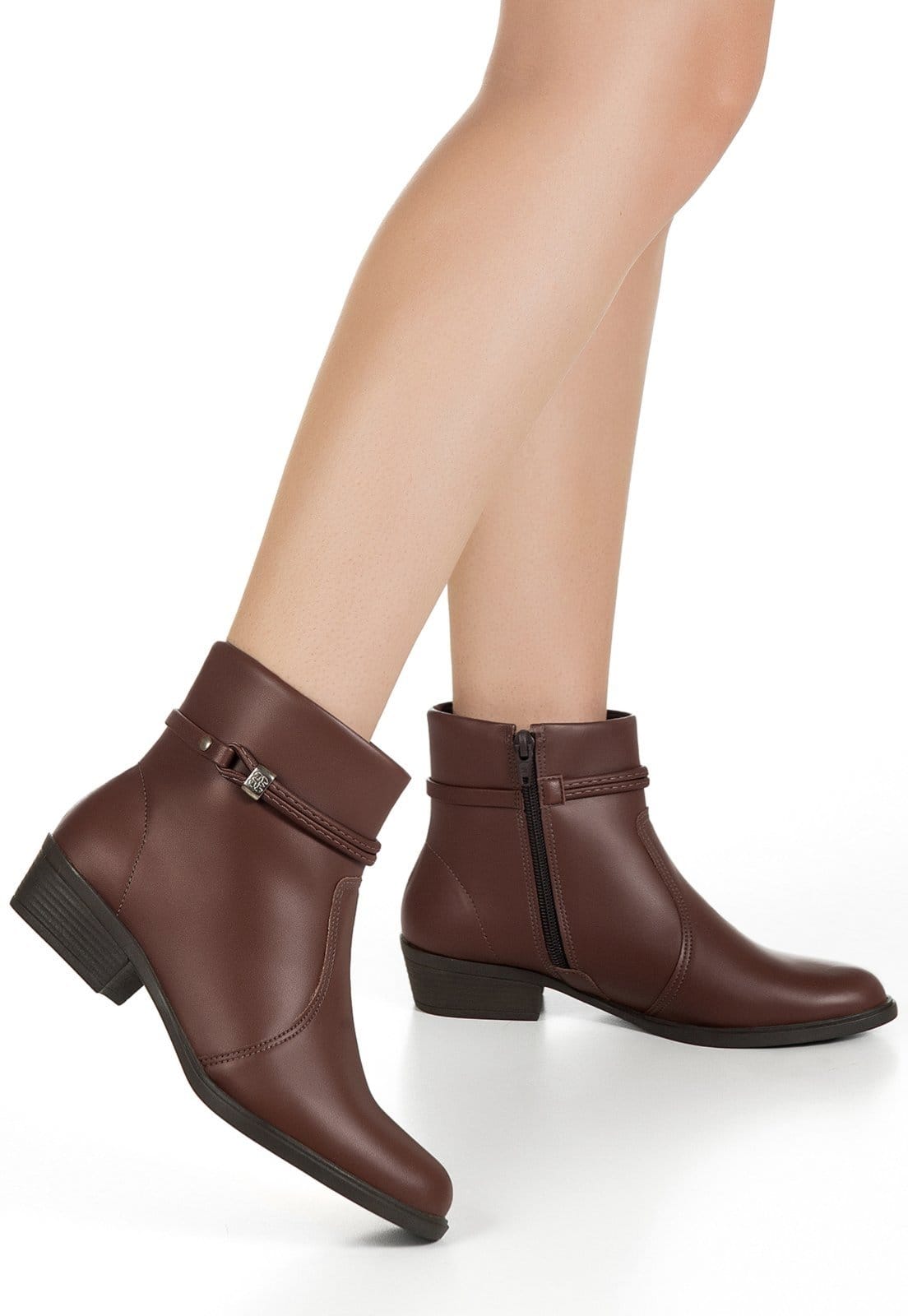 Bota Feminina Bico Redondo Gigil Salto Baixo Zíper Terra