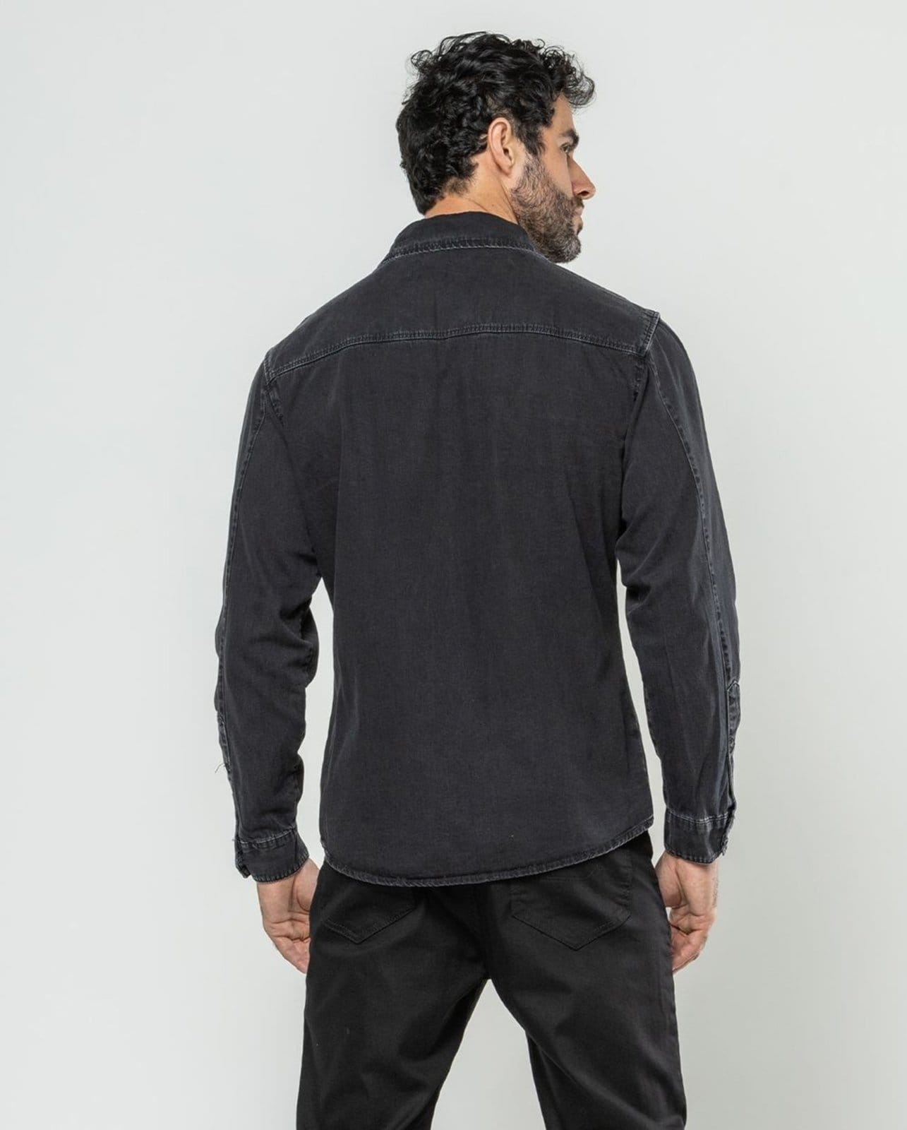 Vista 2 Camisa Jeans Masculina Básica 24635 Consciência preto