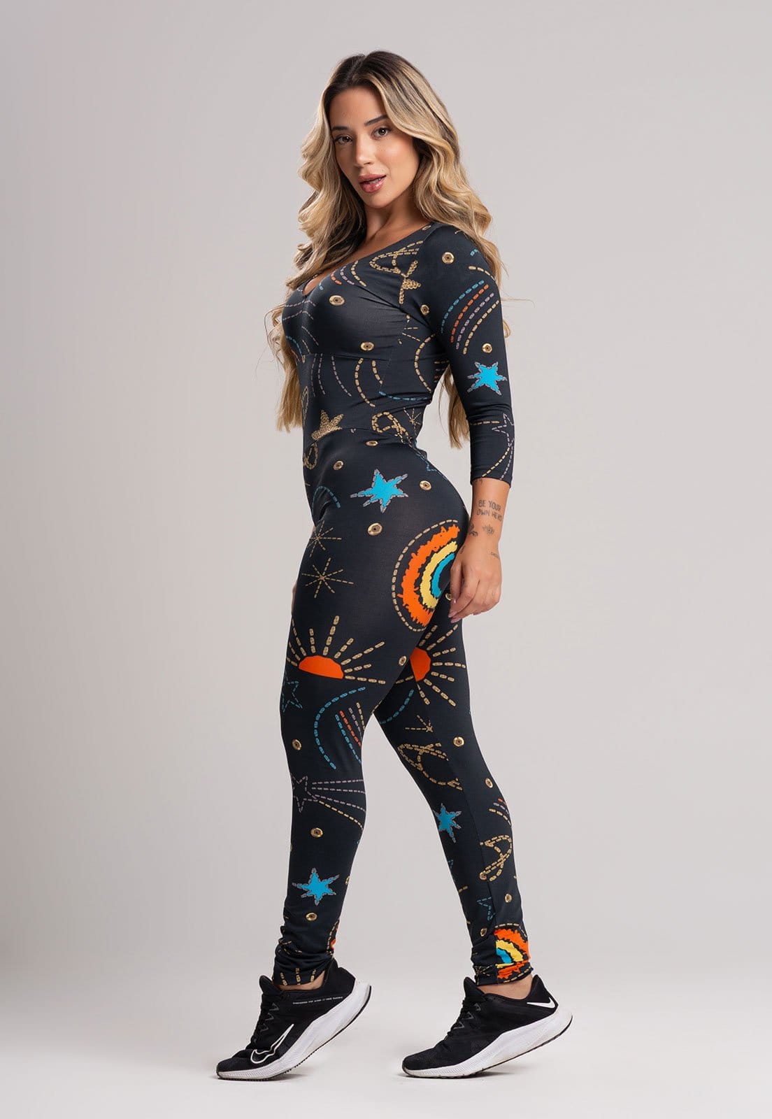 Macacão Longo MVB Modas Manga 3/4 Costa Fechada Suplex Cosmic