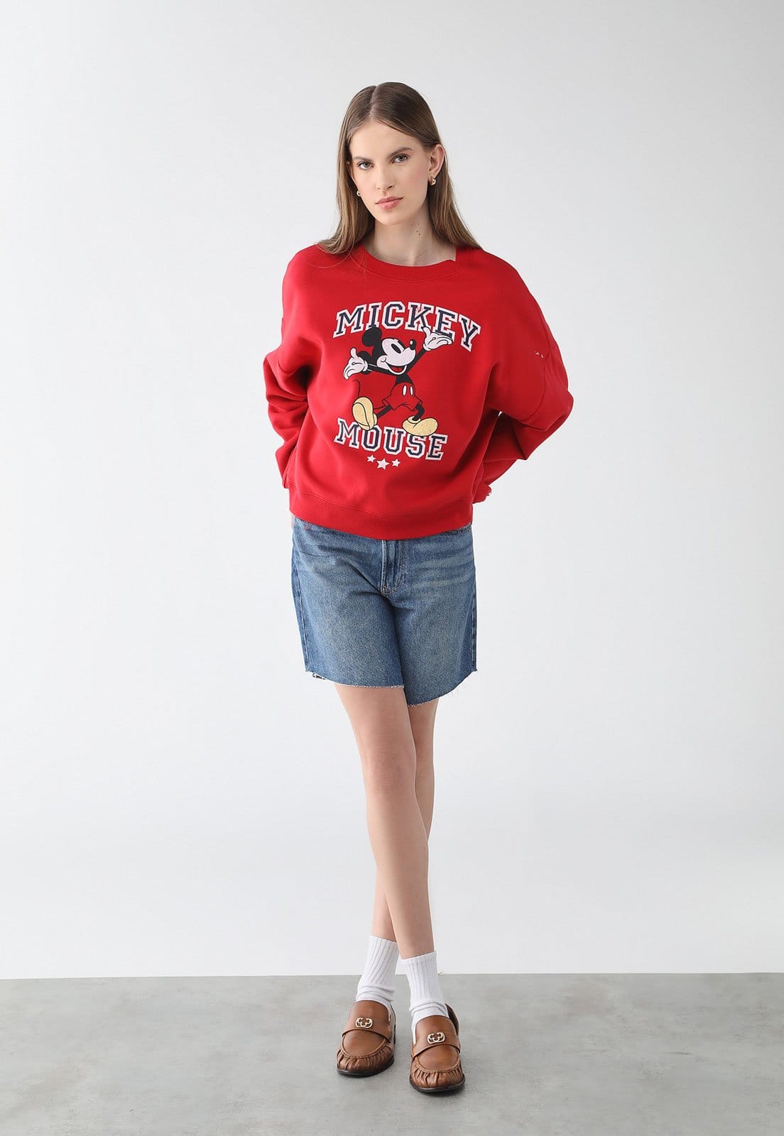 Vista 2 Shorts Feminino GAP Jeans Barra Desfiada GAP azul